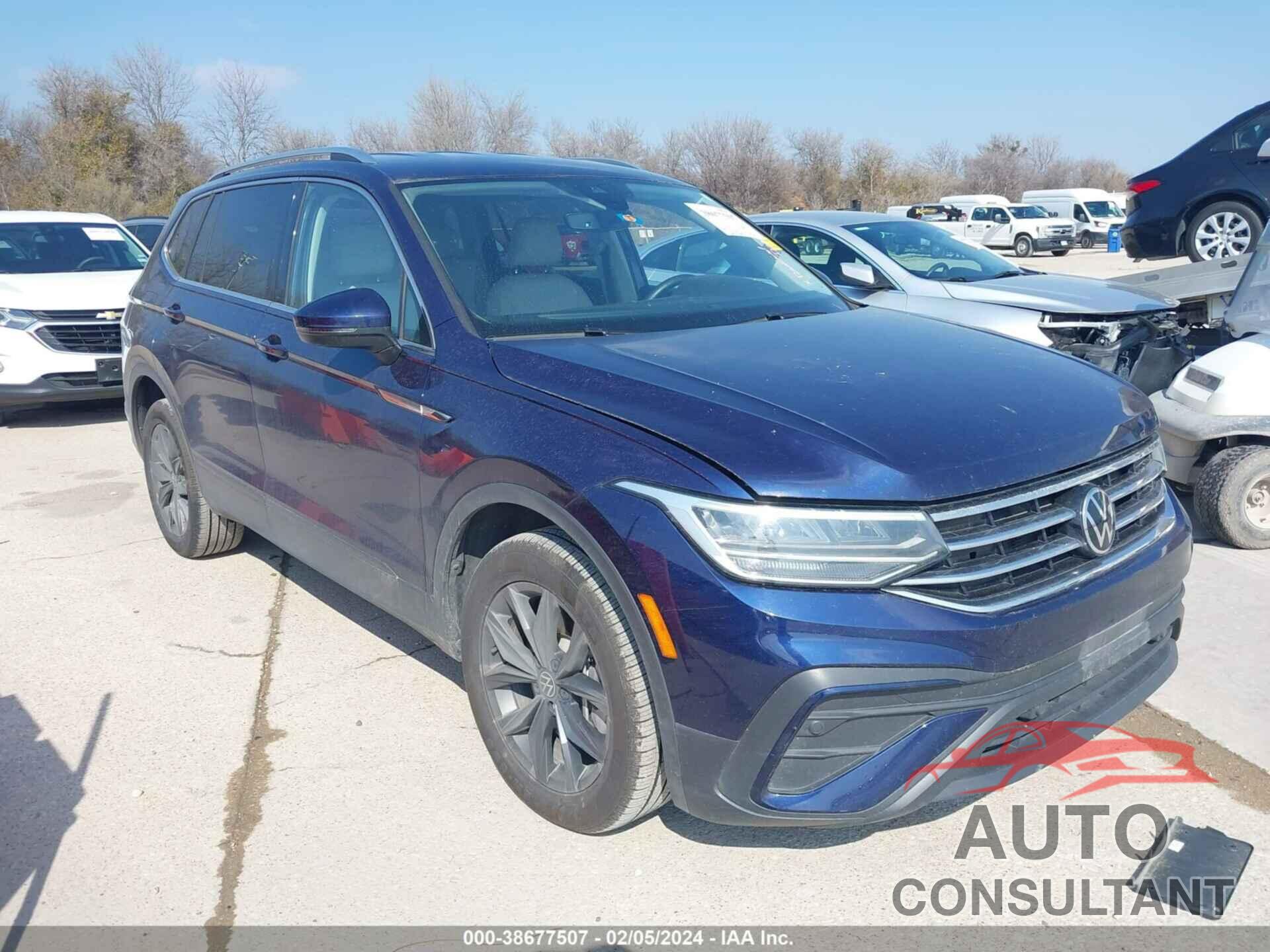 VOLKSWAGEN TIGUAN 2022 - 3VV3B7AXXNM140090