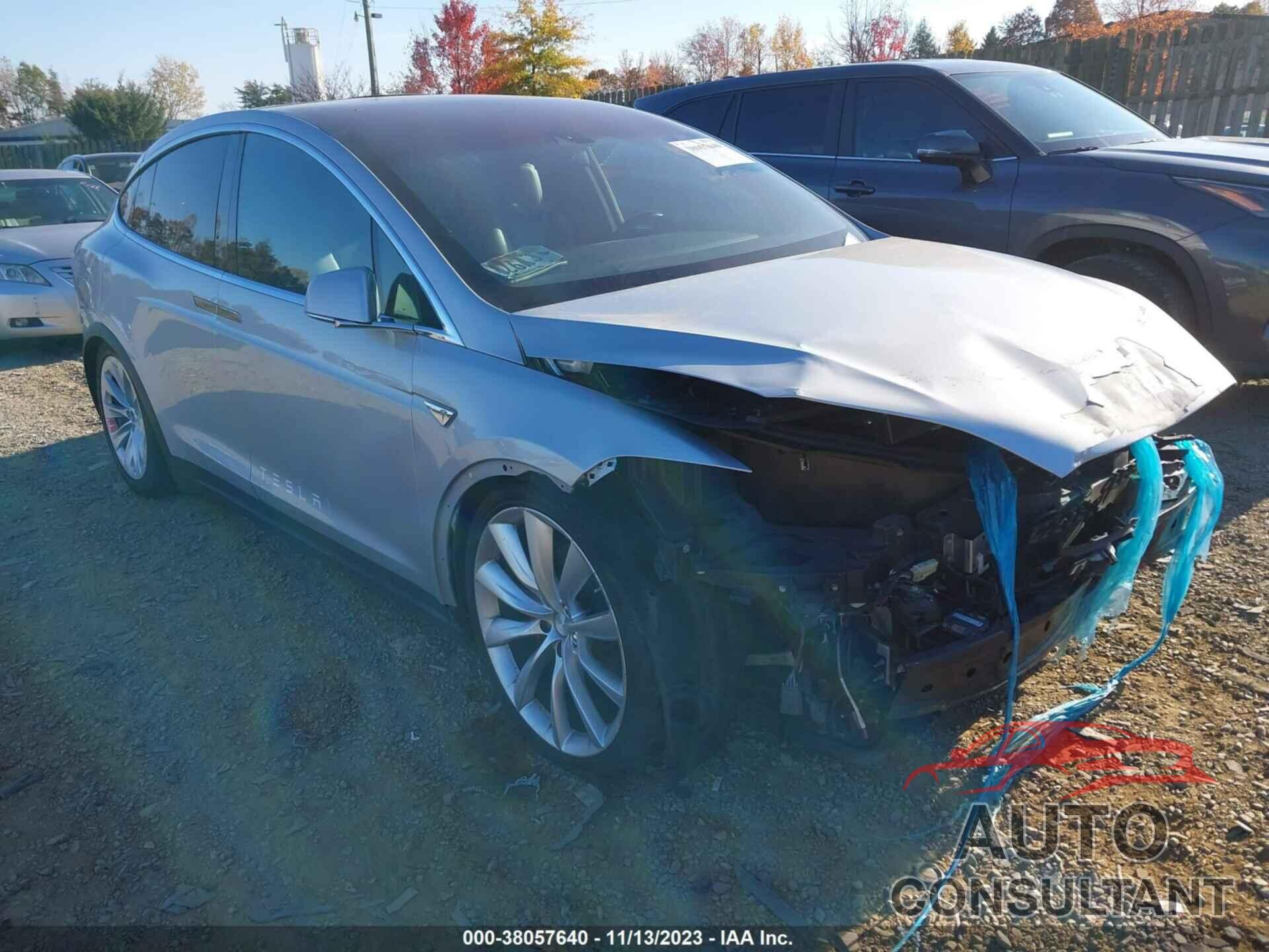 TESLA MODEL X 2016 - 5YJXCAE46GFS00920