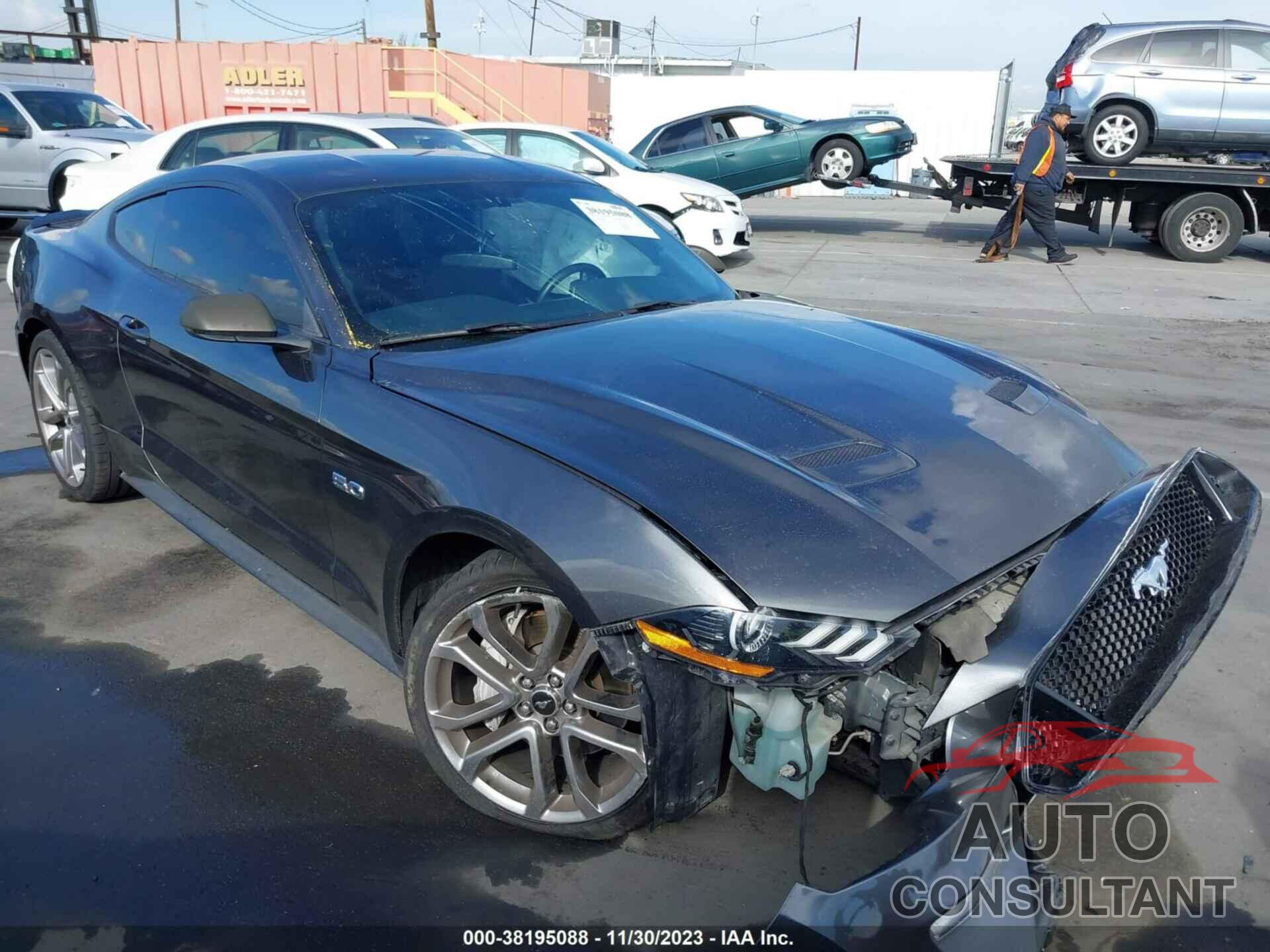 FORD MUSTANG 2018 - 1FA6P8CF6J5176212