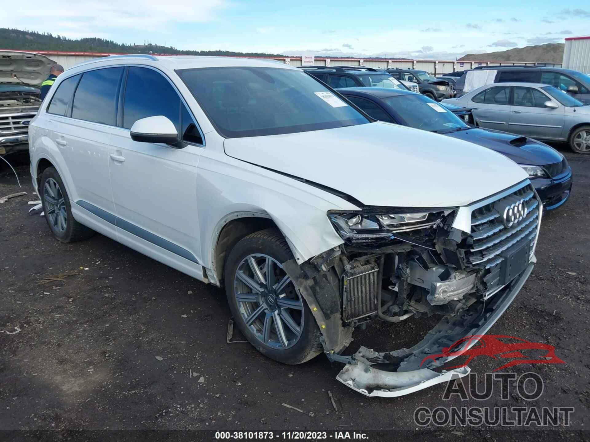 AUDI Q7 2018 - WA1LAAF78JD000921