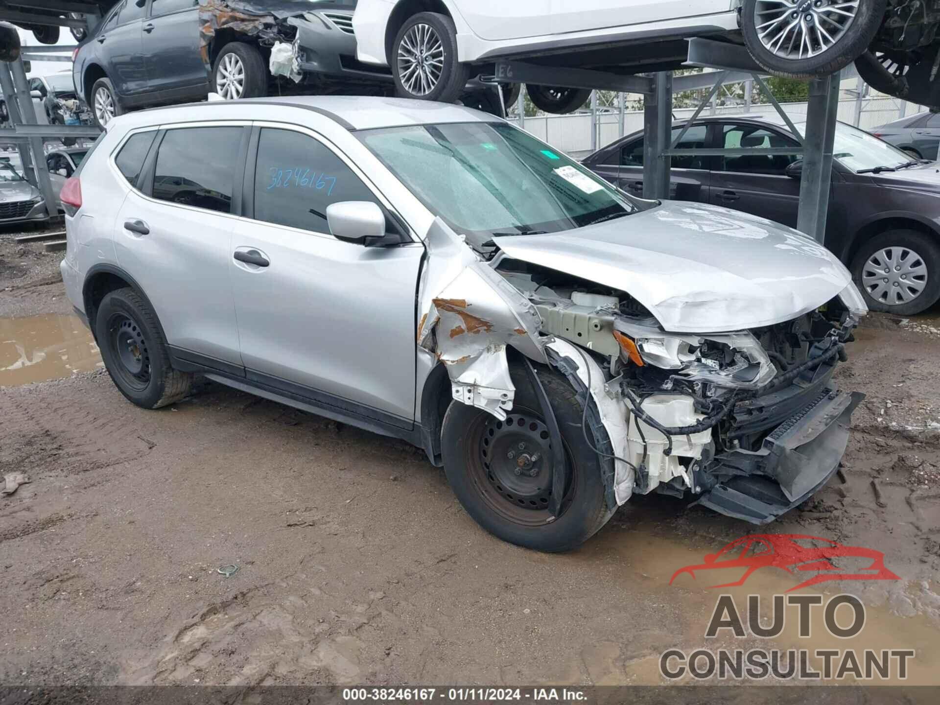 NISSAN ROGUE 2018 - 5N1AT2MT7JC770266