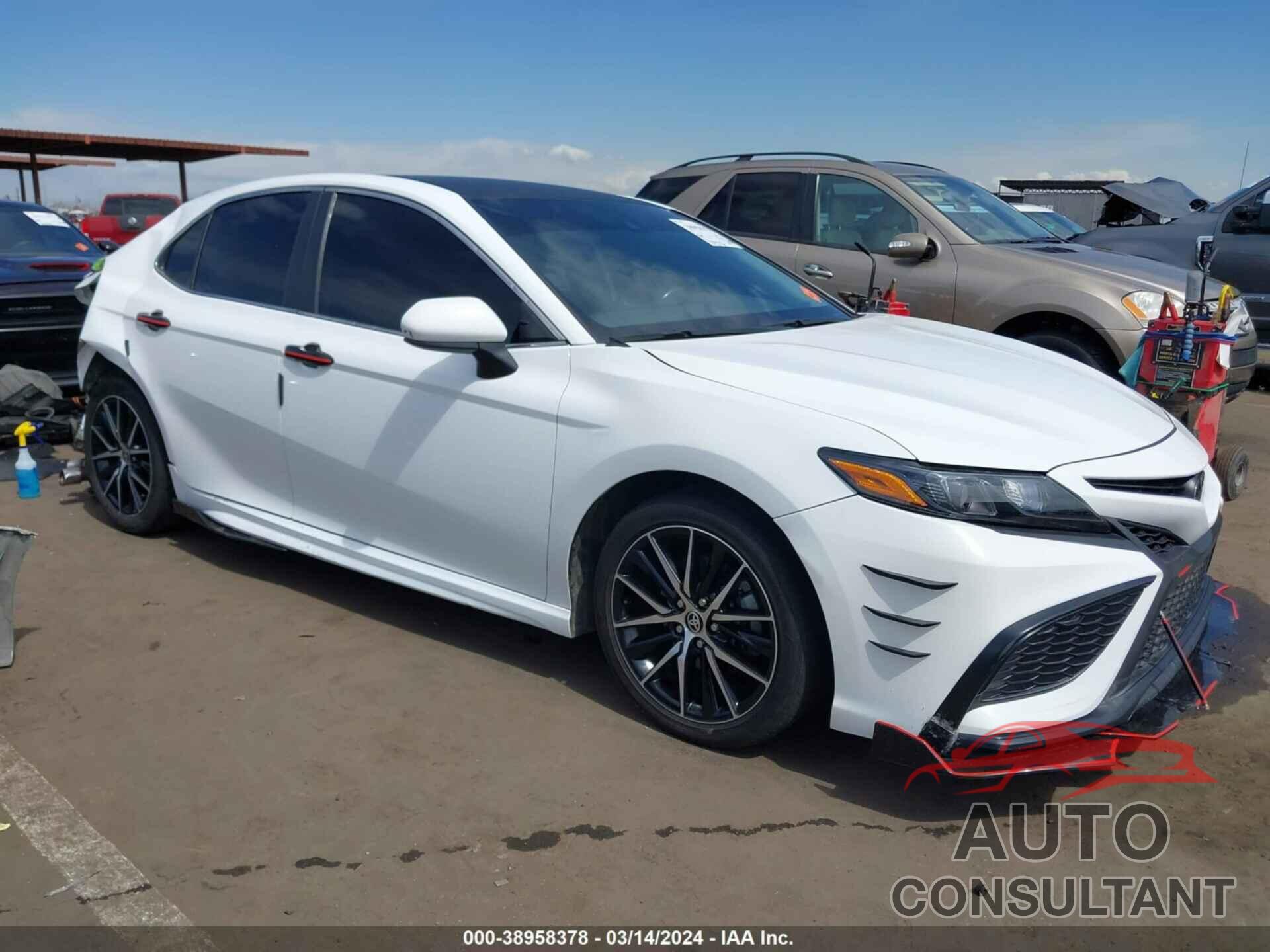 TOYOTA CAMRY 2021 - 4T1G11AK3MU412246