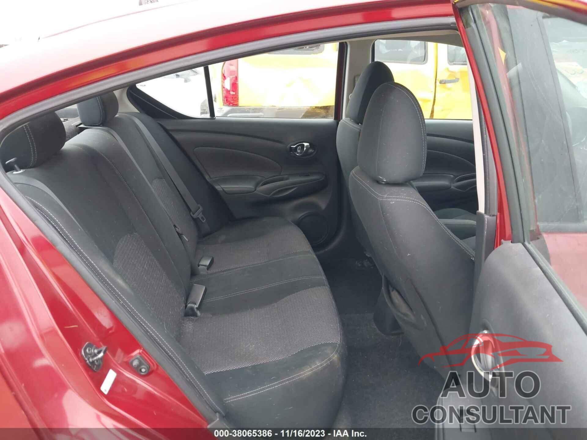 NISSAN VERSA 2019 - 3N1CN7APXKL849693