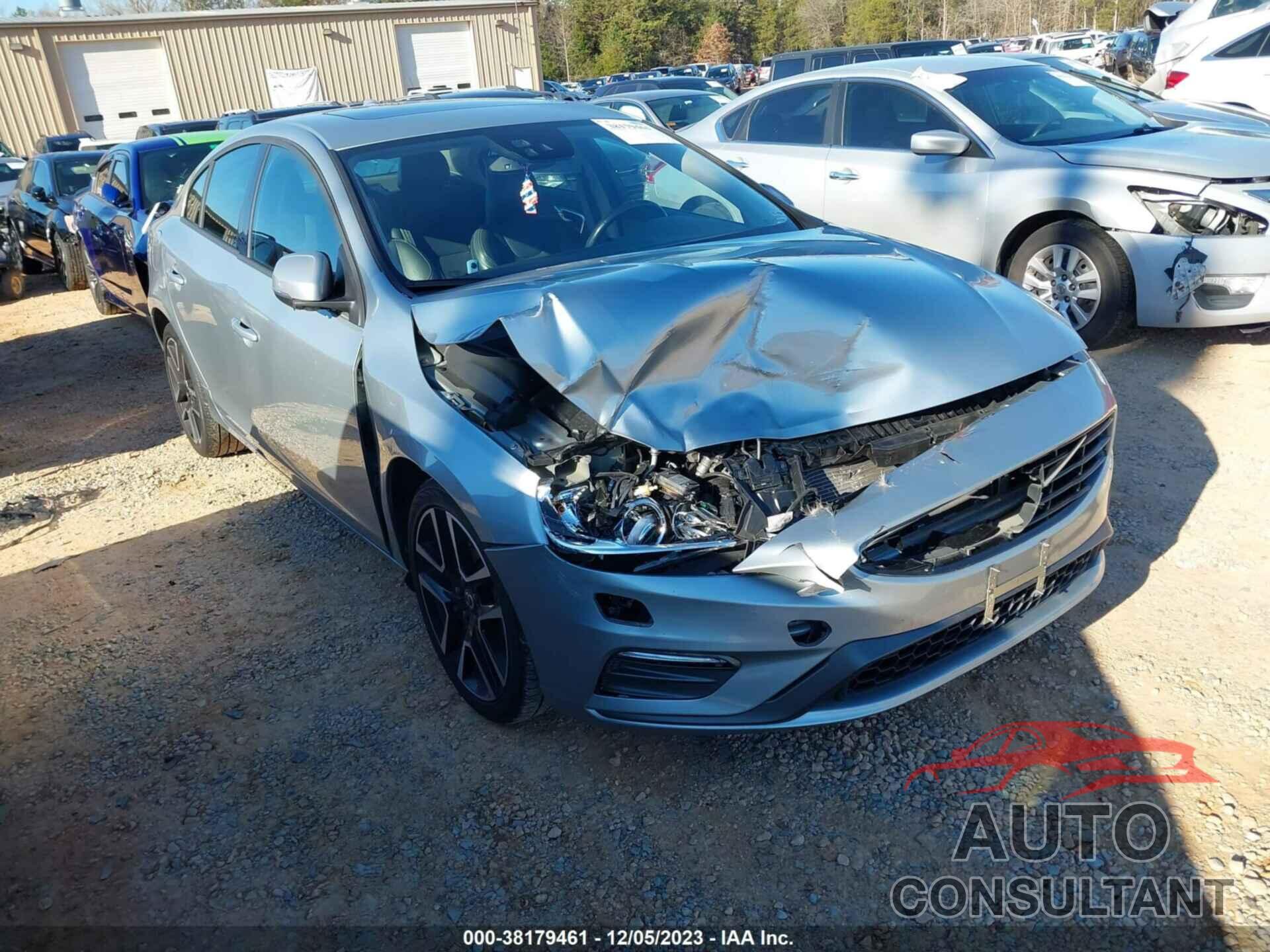 VOLVO S60 2018 - YV140MTL3J2453379