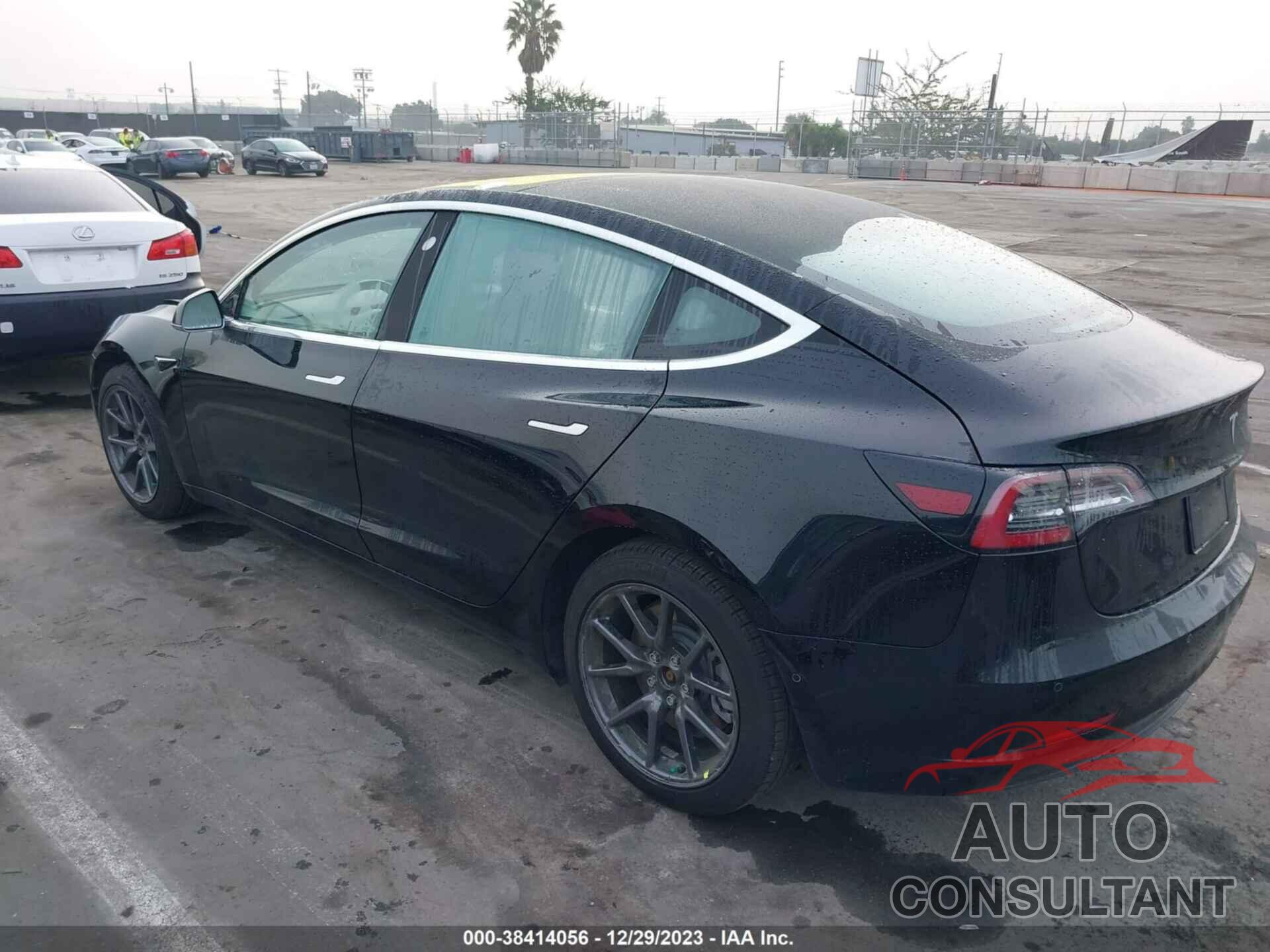 TESLA MODEL 3 2018 - 5YJ3E1EA4JF057777