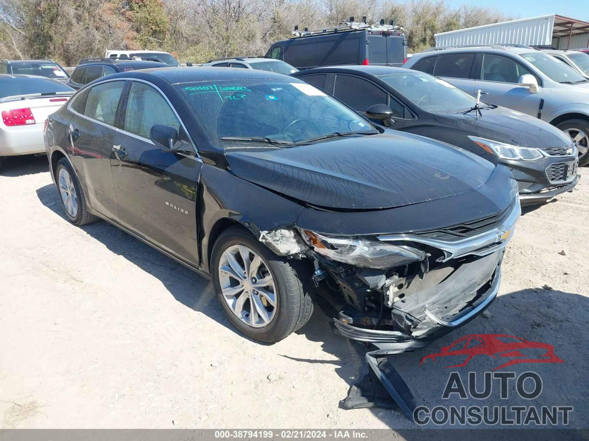 CHEVROLET MALIBU 2019 - 1G1ZD5ST3KF160902