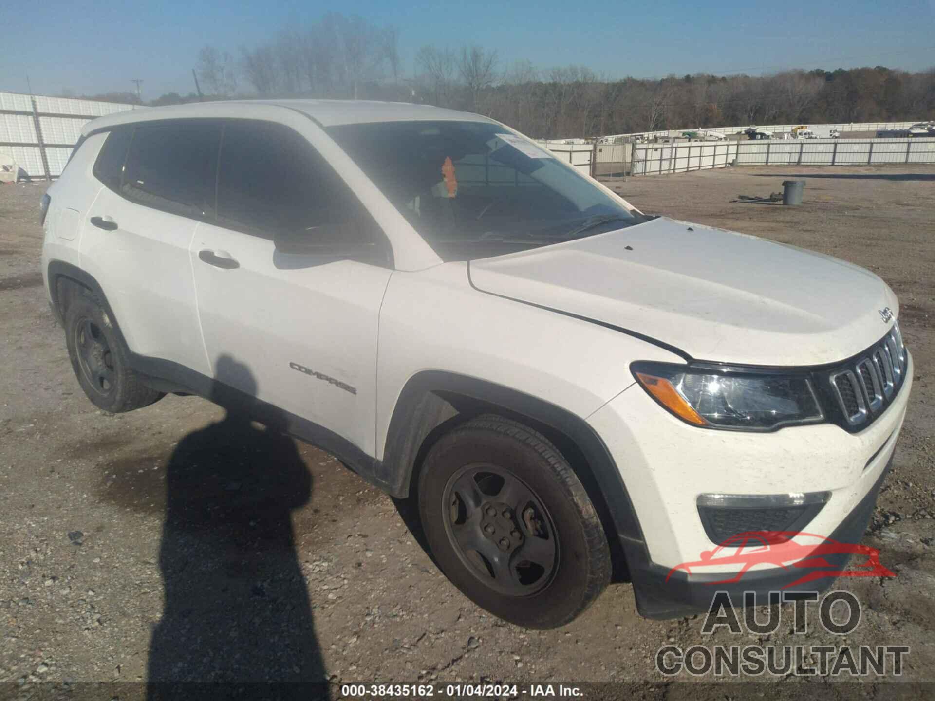 JEEP COMPASS 2018 - 3C4NJCAB7JT107006