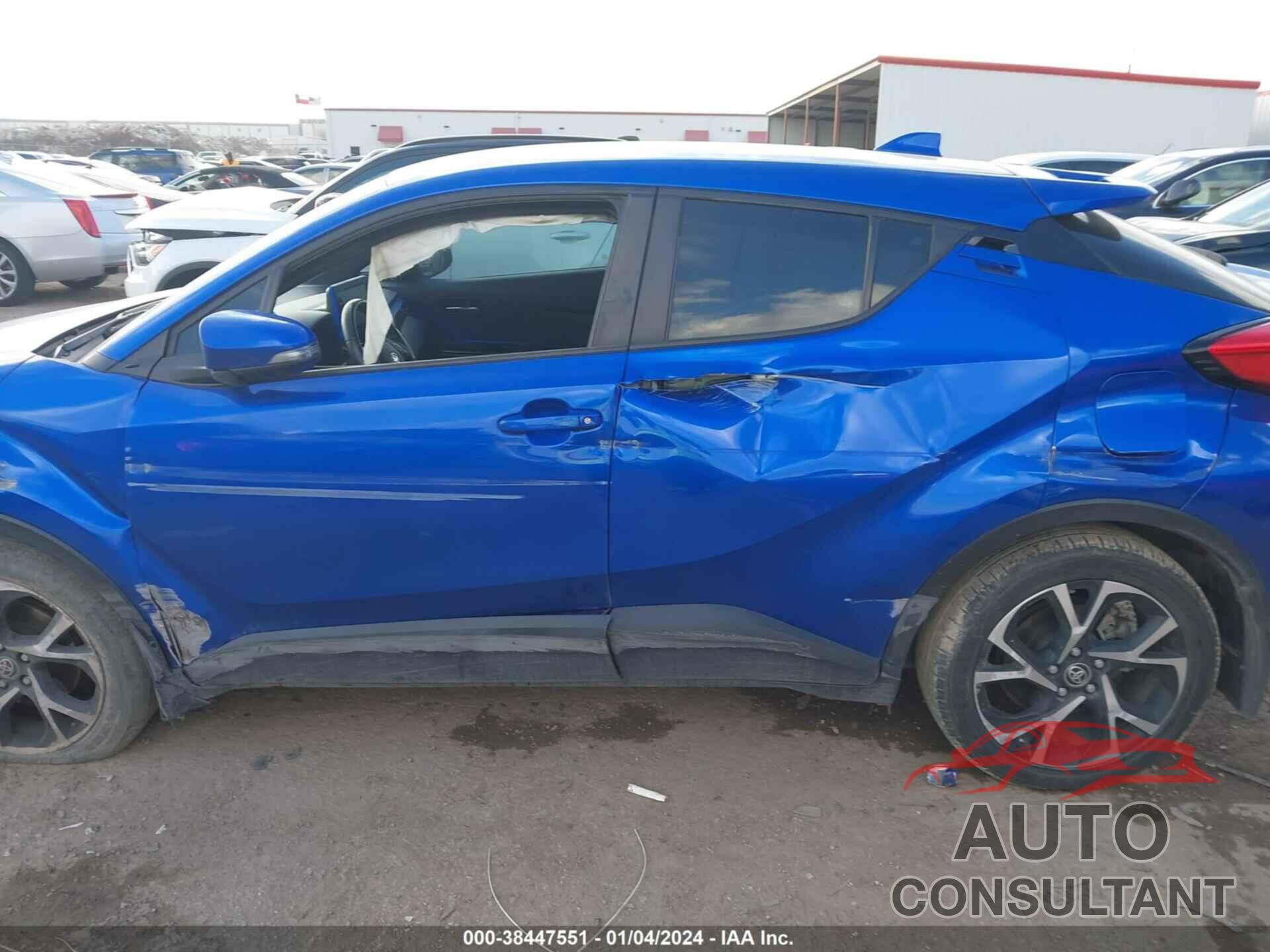 TOYOTA C-HR 2021 - NMTKHMBX5MR140176