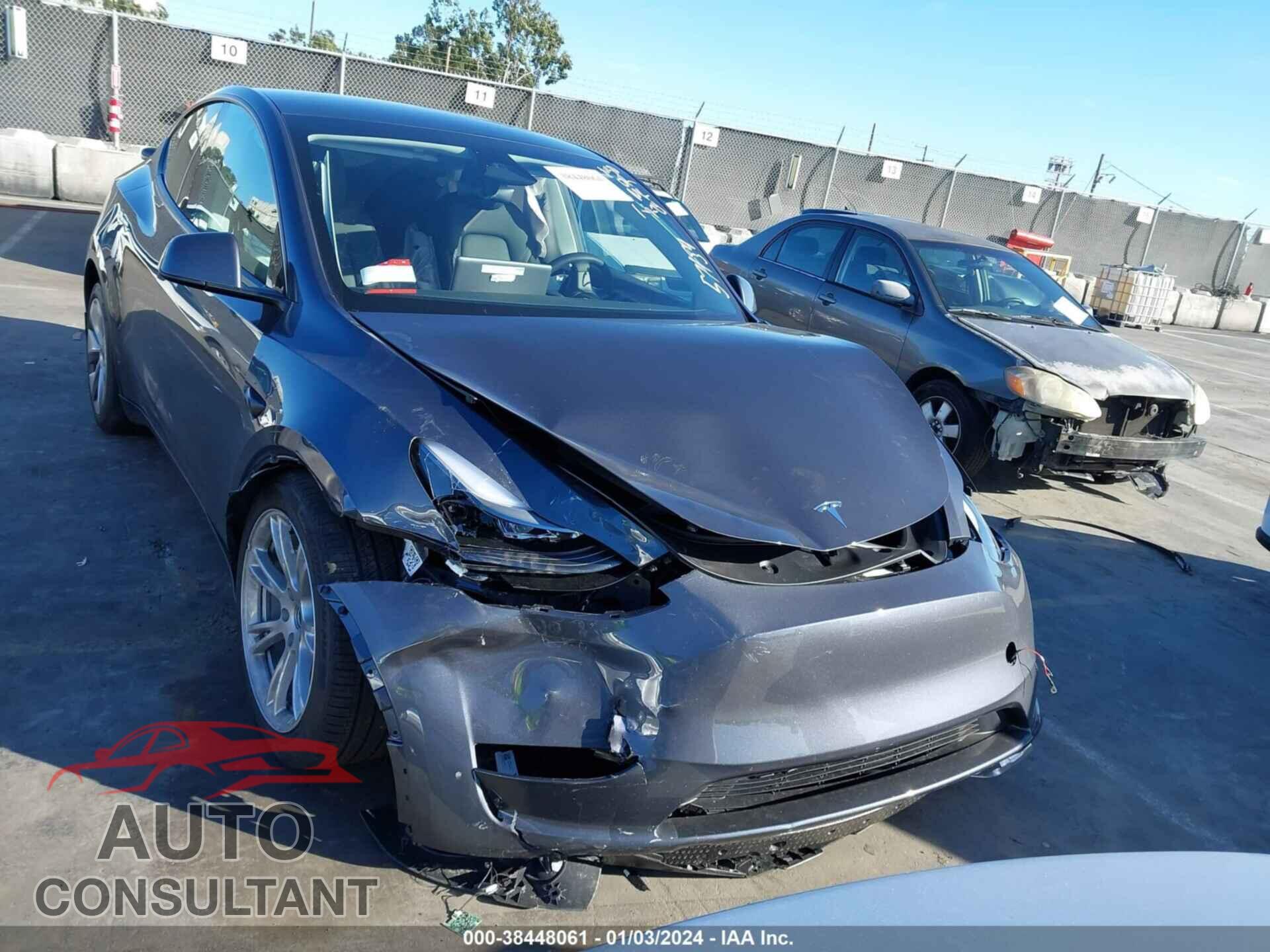 TESLA MODEL Y 2023 - 7SAYGDEE1PA202447