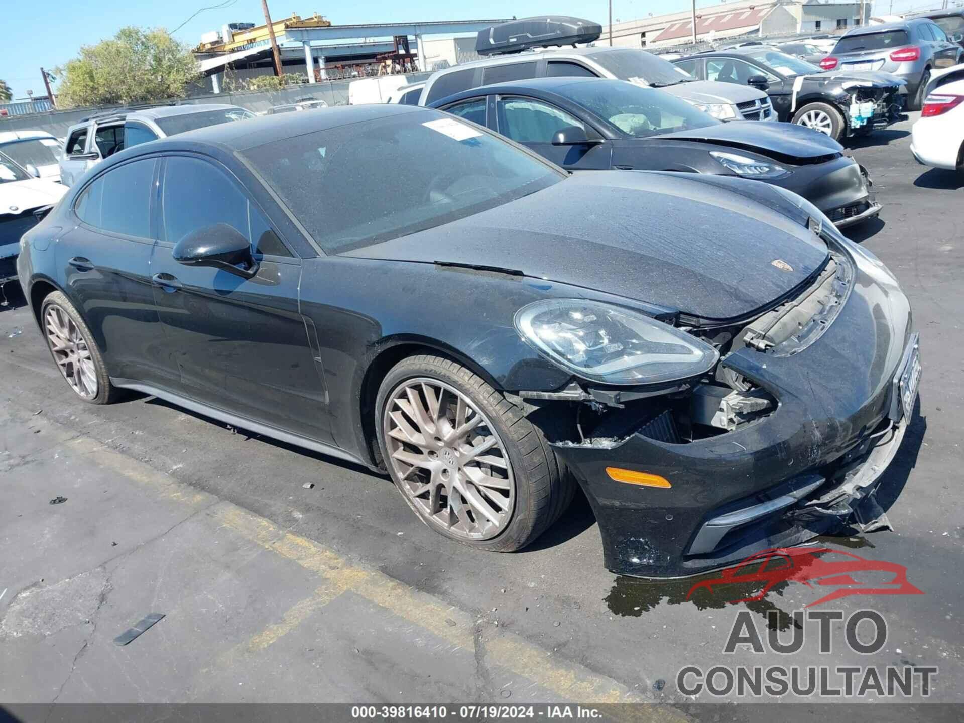 PORSCHE PANAMERA 2018 - WP0AB2A77JL136535