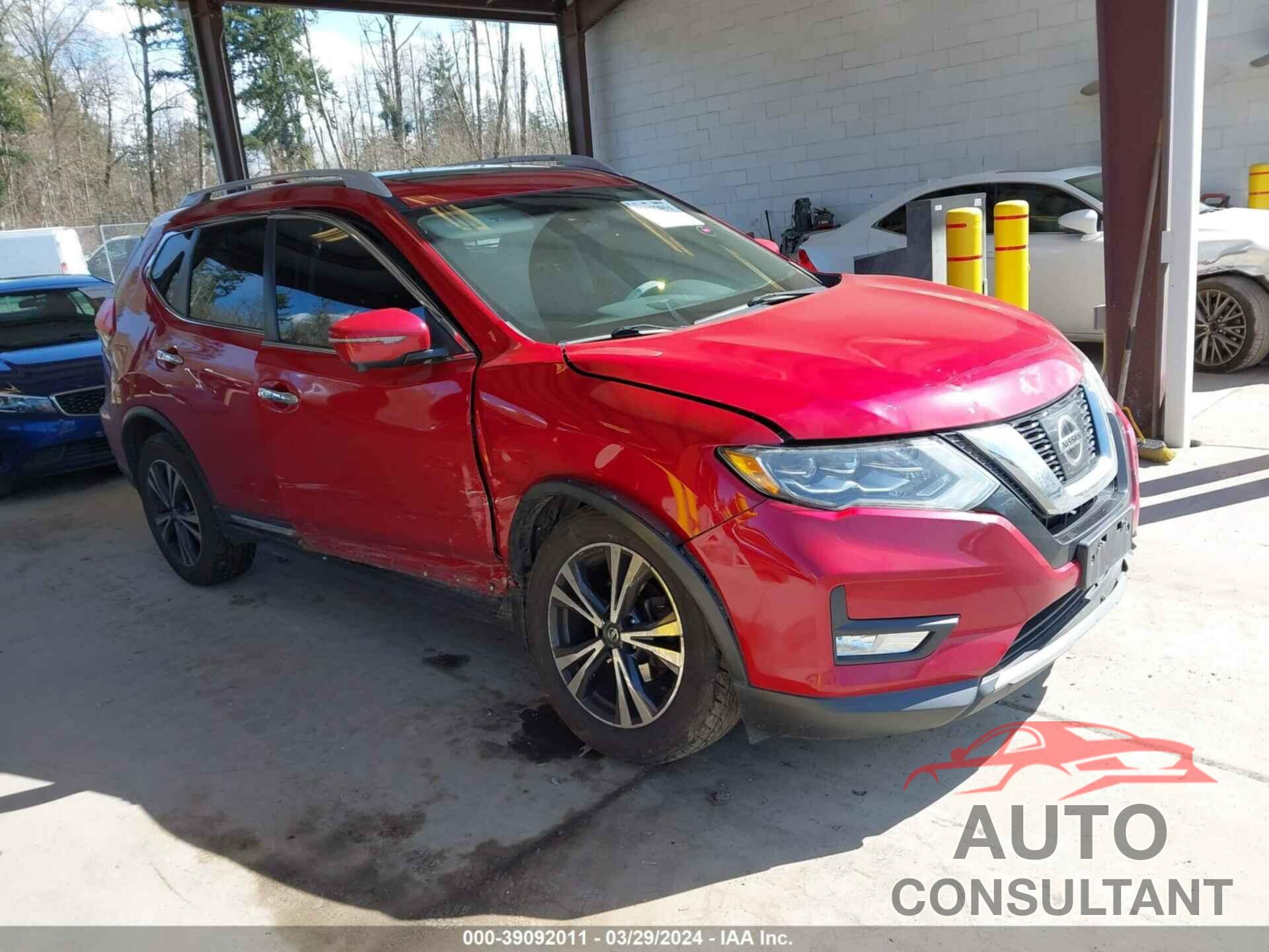 NISSAN ROGUE 2017 - 5N1AT2MV3HC762953