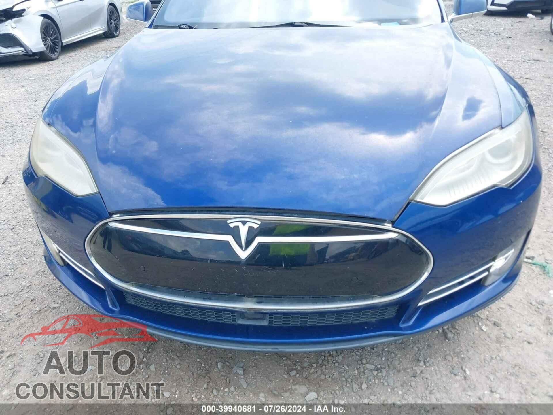 TESLA MODEL S 2016 - 5YJSA1E26GF128504
