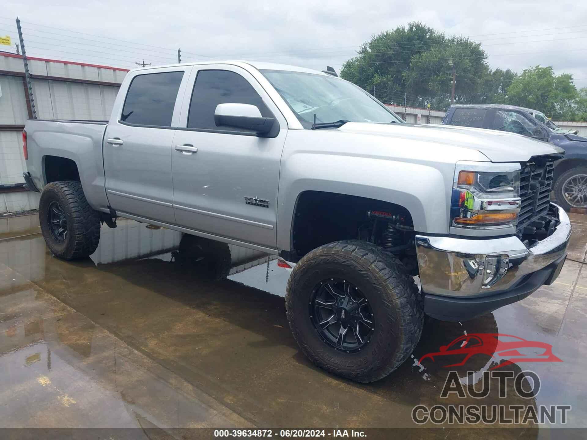 CHEVROLET SILVERADO 1500 2018 - 3GCPCRECXJG510754