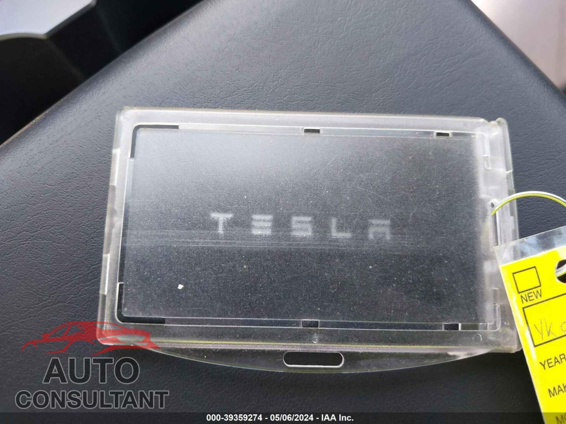 TESLA MODEL 3 2021 - 5YJ3E1EA5MF088959