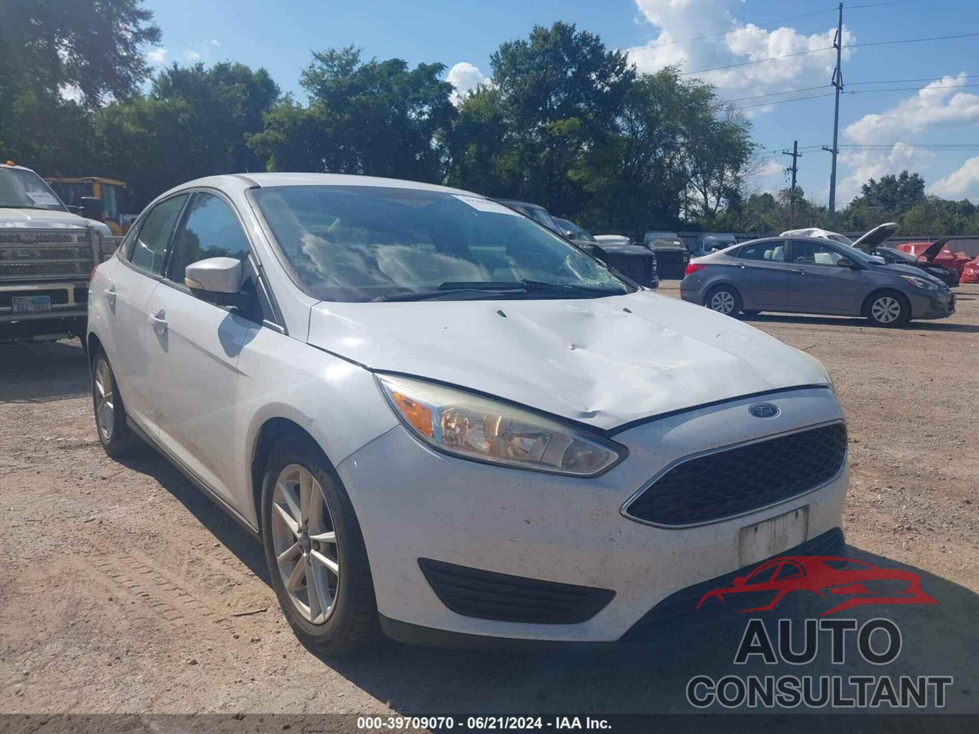 FORD FOCUS 2017 - 1FADP3F24HL204937