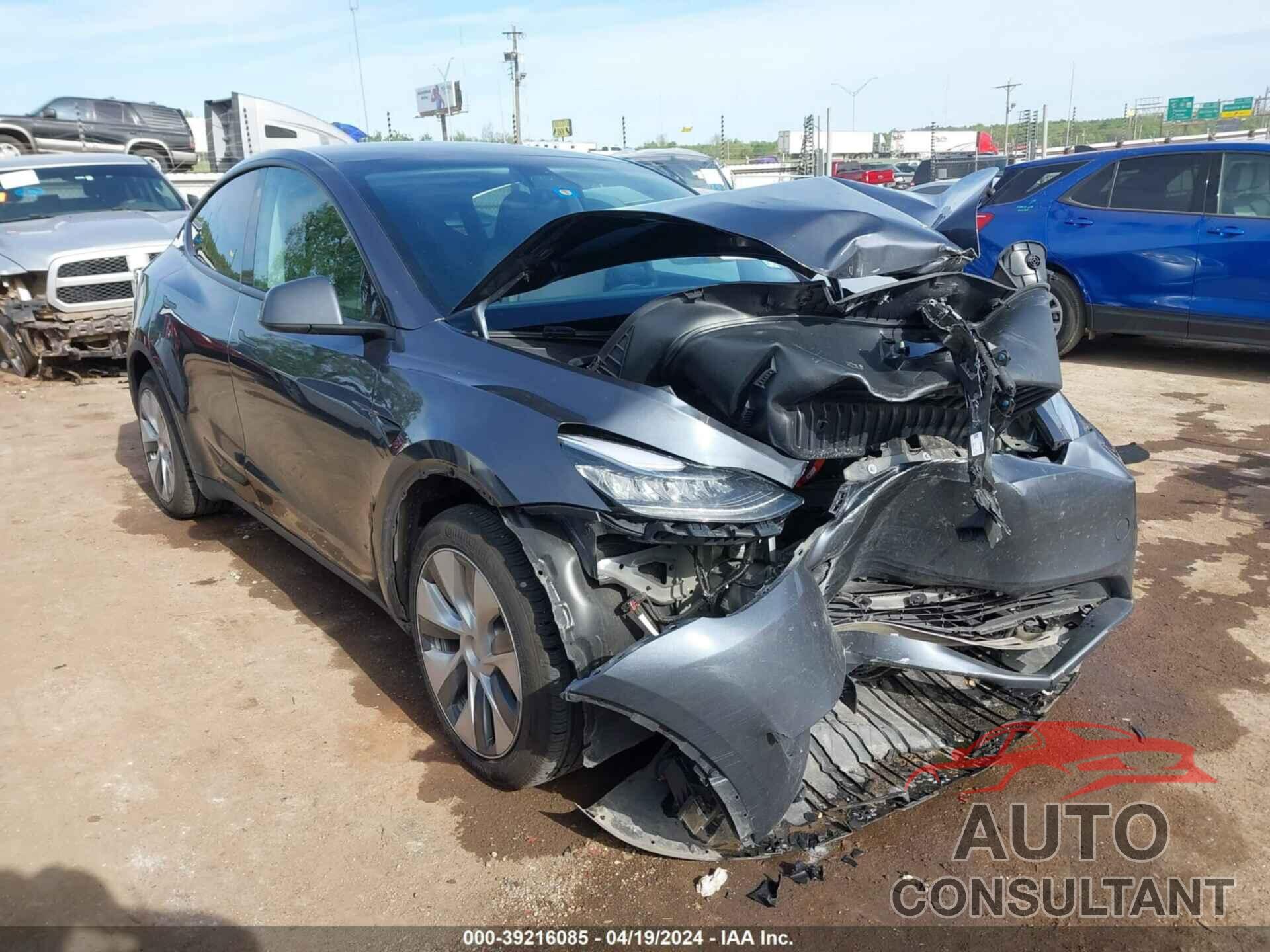 TESLA MODEL Y 2023 - 7SAYGDEE3PA053488