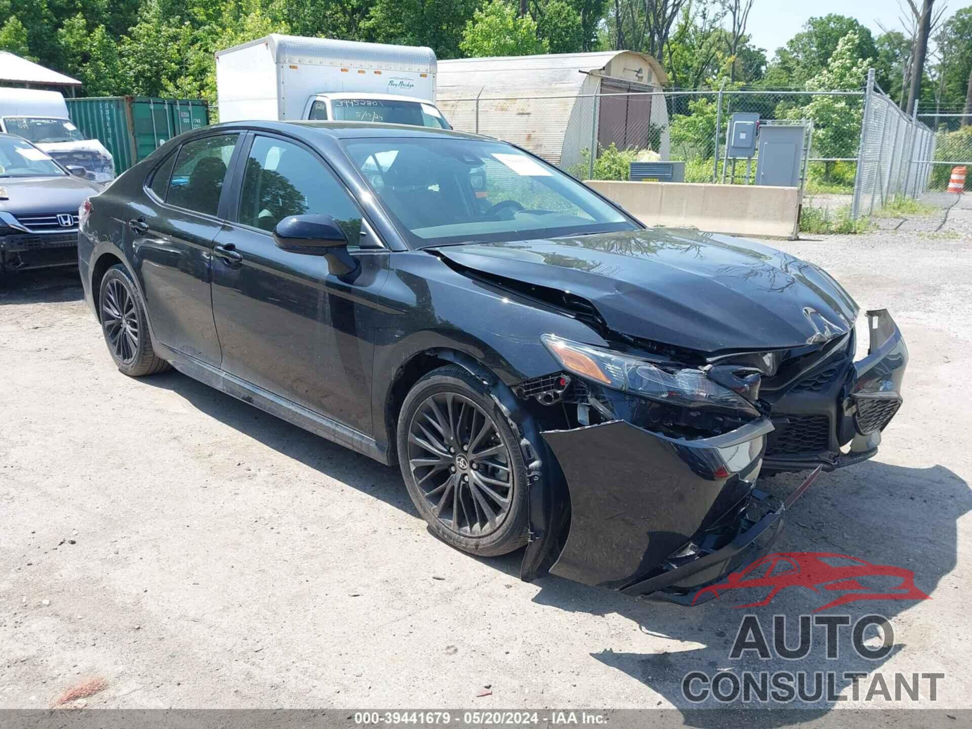 TOYOTA CAMRY 2021 - 4T1G11BK2MU038114