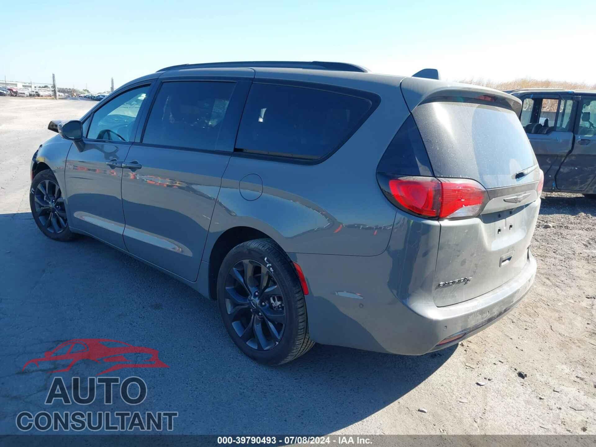 CHRYSLER PACIFICA 2020 - 2C4RC1GG2LR137278