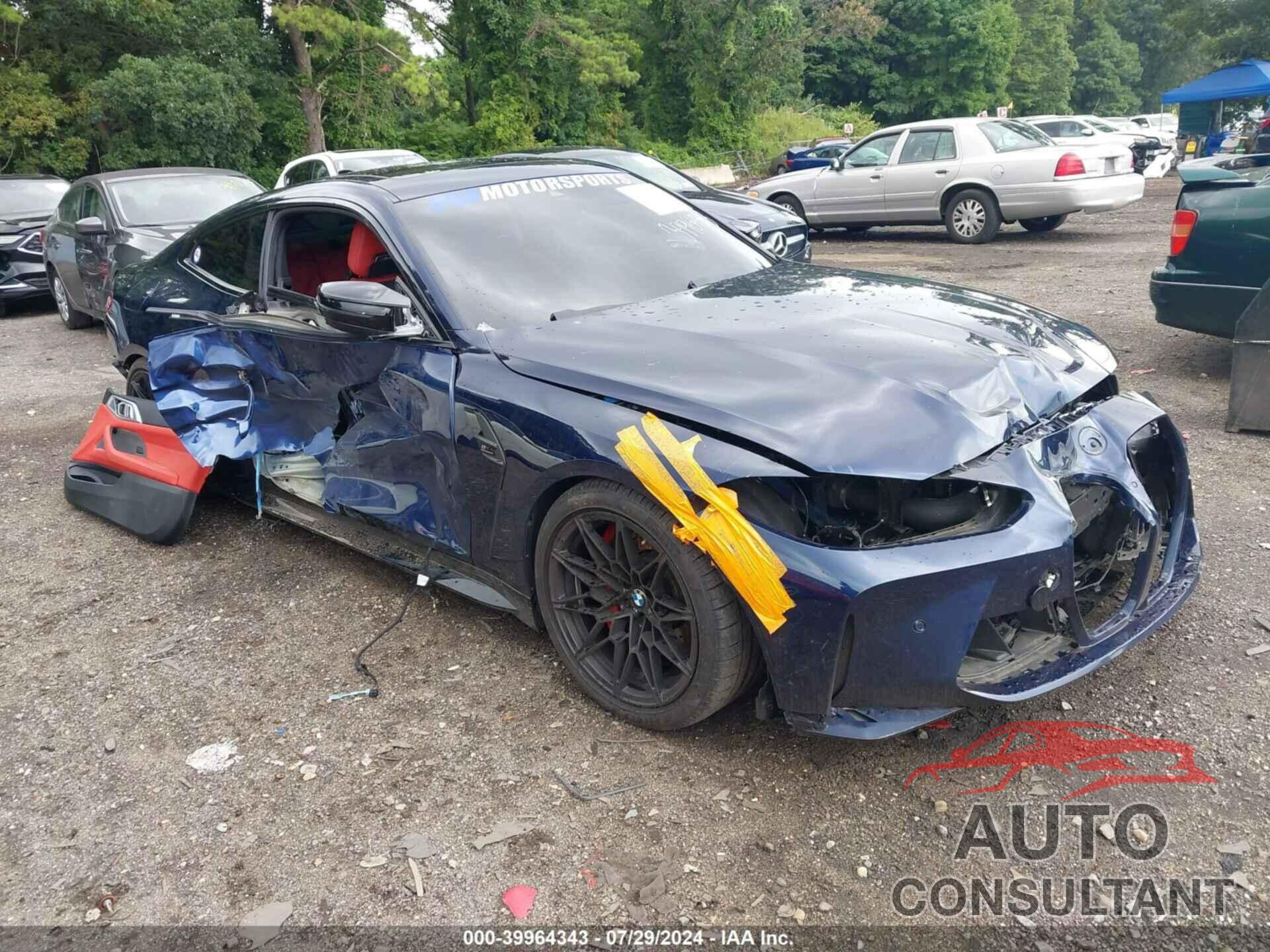 BMW M4 2022 - WBS43AZ08NCL06105
