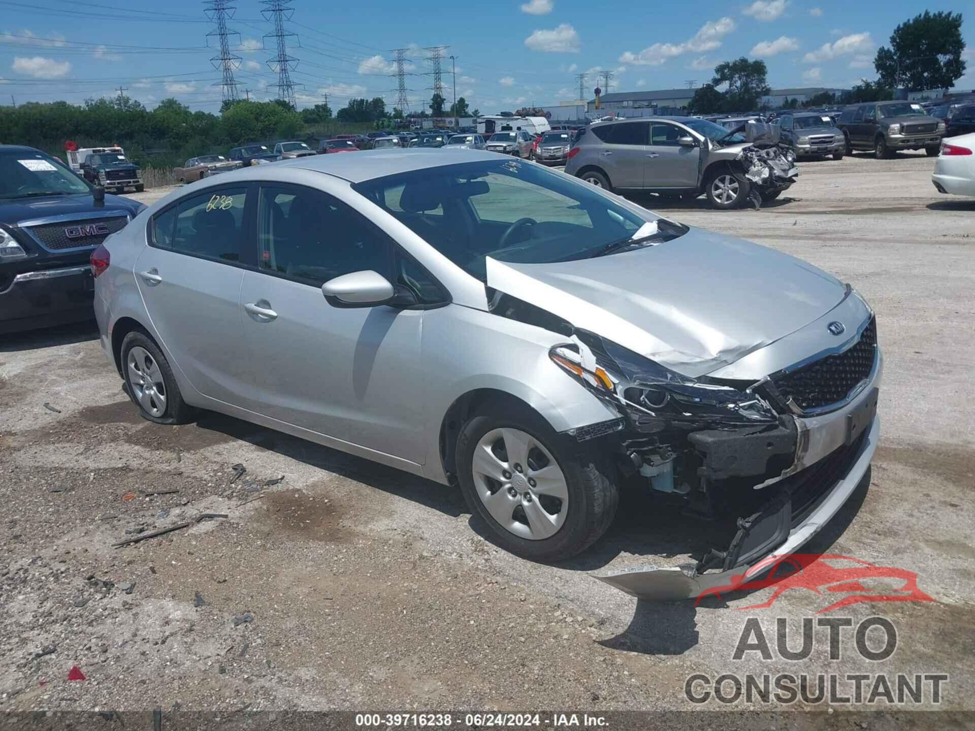 KIA FORTE 2018 - 3KPFL4A78JE248459