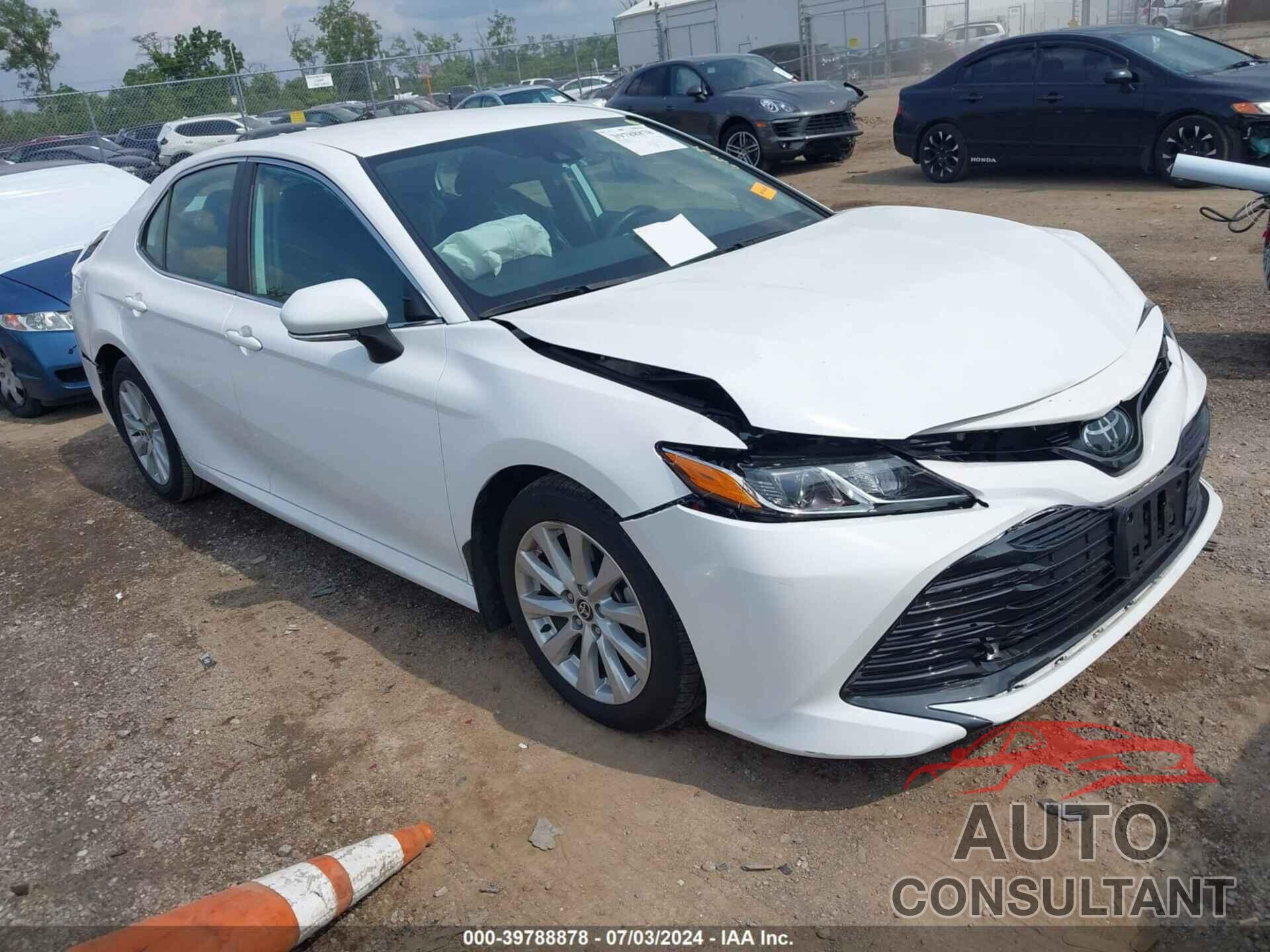 TOYOTA CAMRY 2020 - 4T1L11AK3LU972877