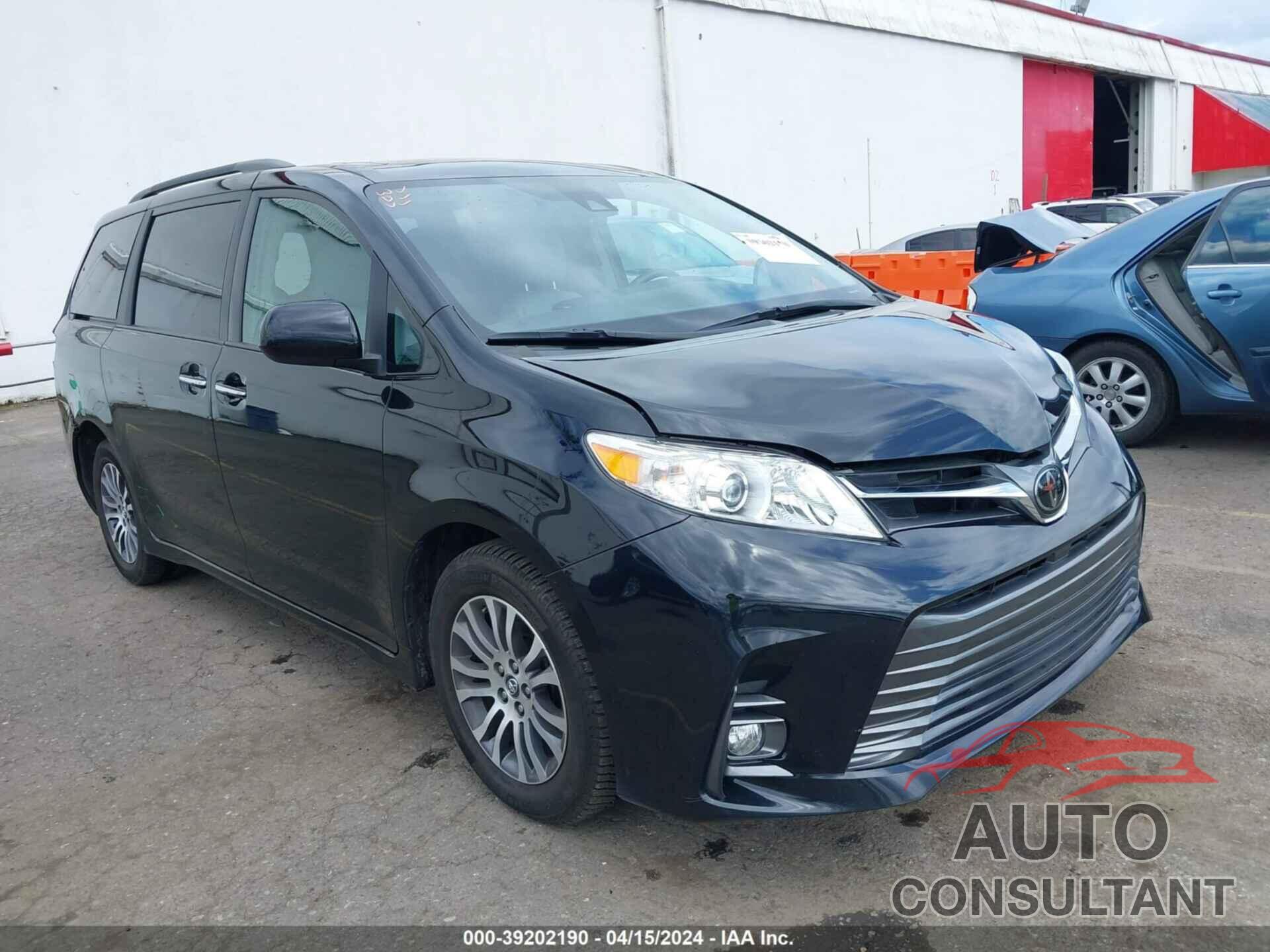 TOYOTA SIENNA 2019 - 5TDYZ3DC9KS978351