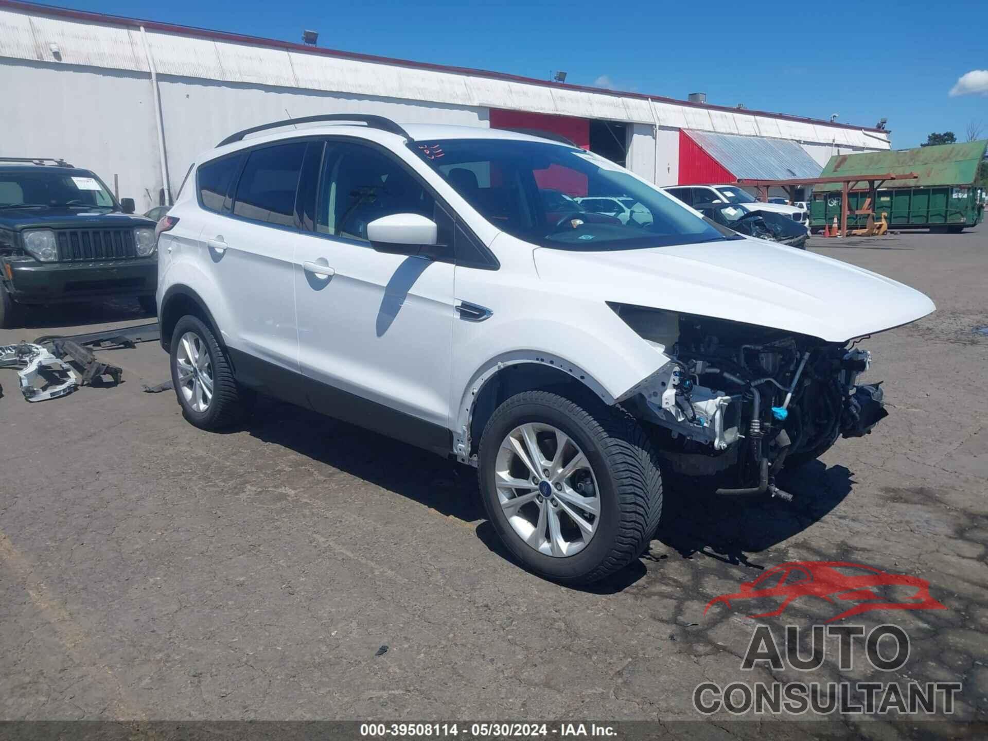 FORD ESCAPE 2018 - 1FMCU9GD6JUC60682