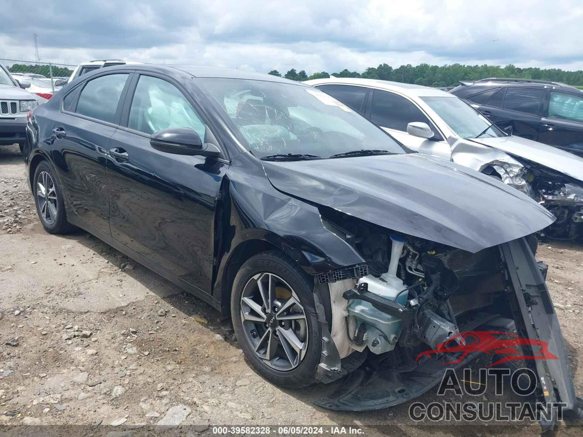 KIA FORTE 2022 - 3KPF24AD5NE481570