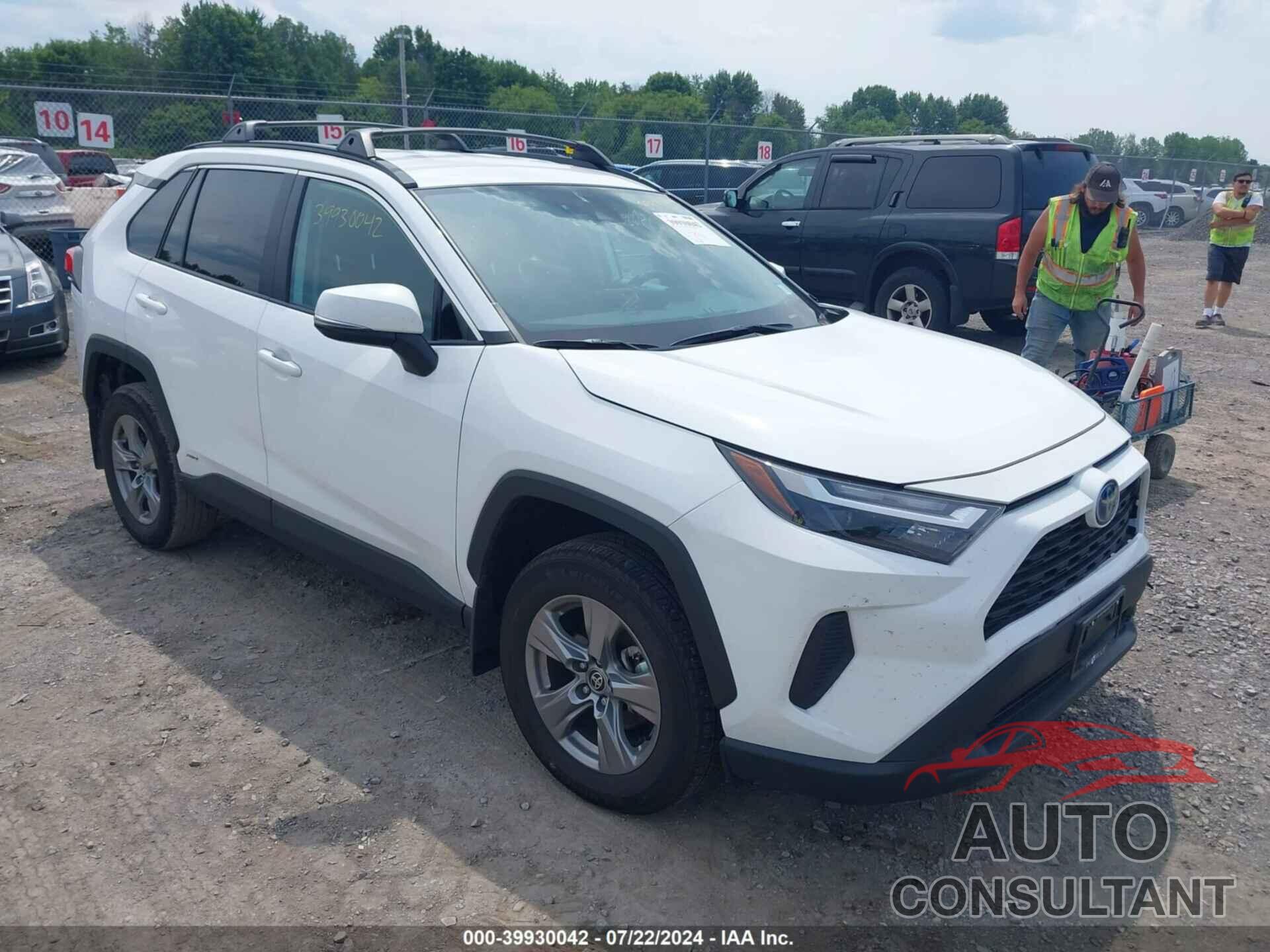 TOYOTA RAV4 HYBRID 2024 - 2T3RWRFV0RW194017