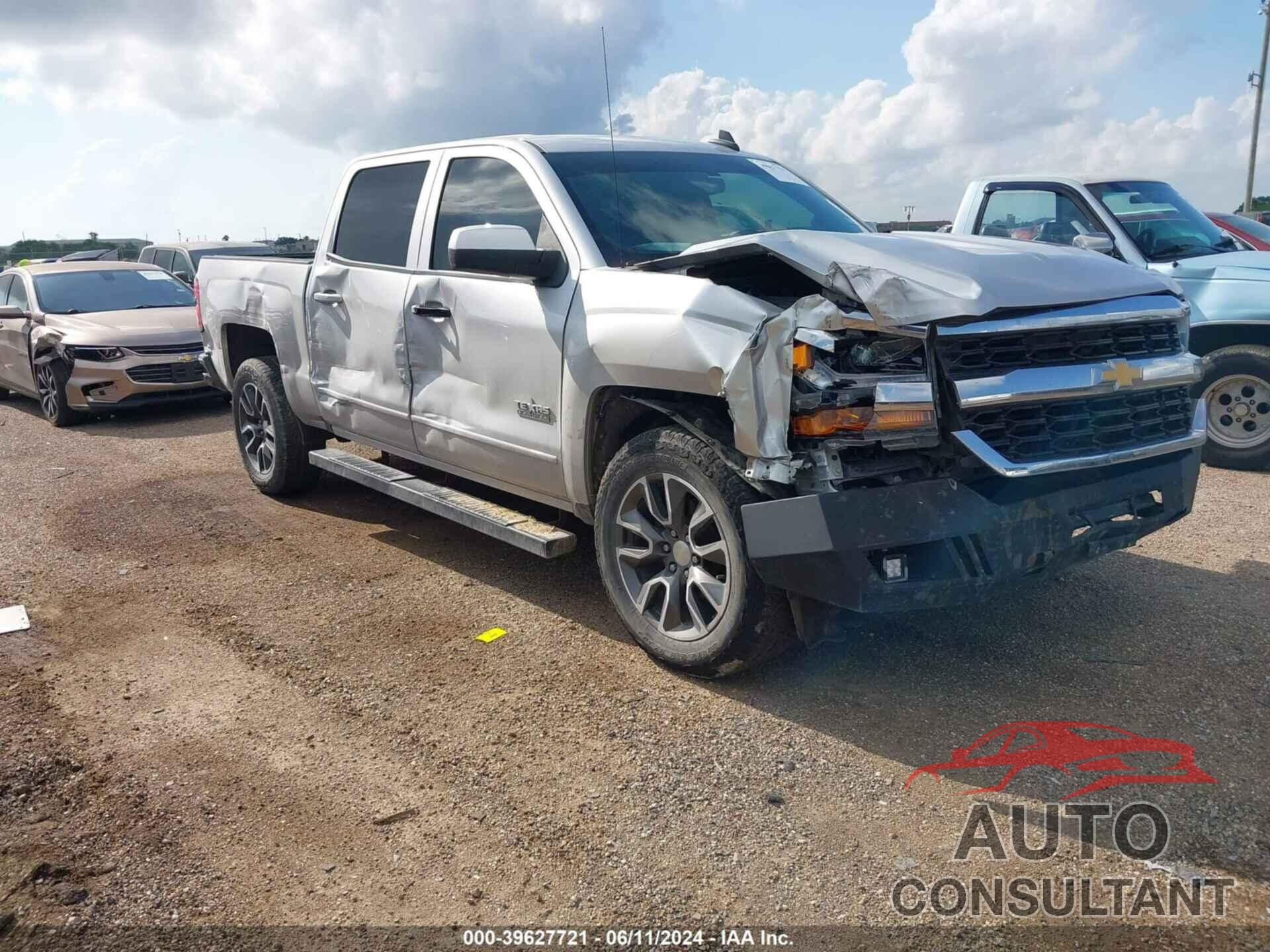 CHEVROLET SILVERADO 1500 2018 - 3GCPCREC0JG434266