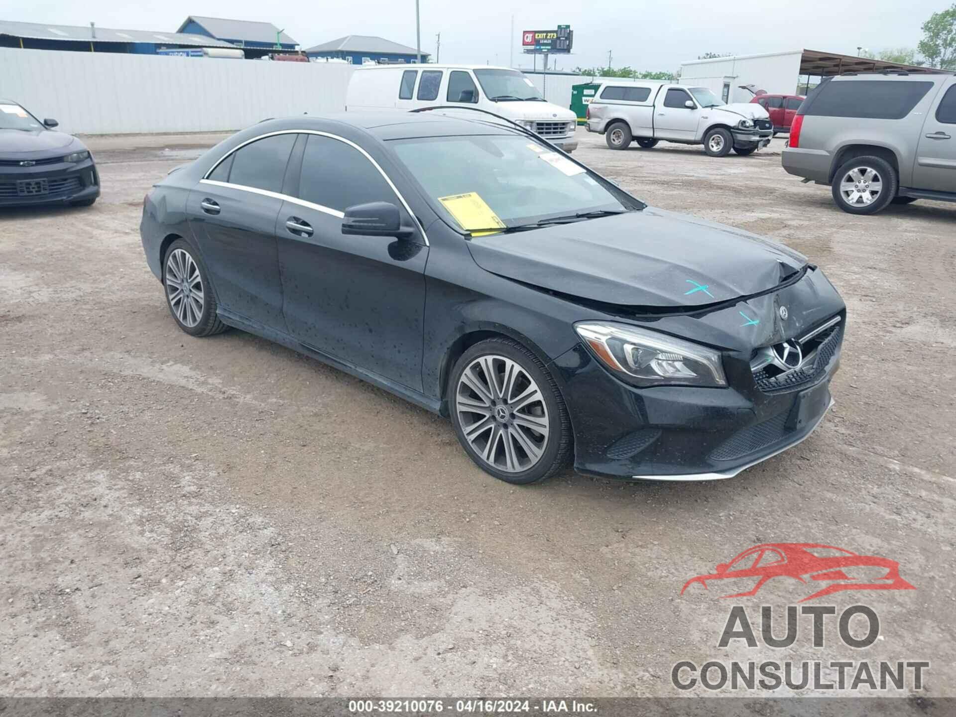 MERCEDES-BENZ CLA 250 2019 - WDDSJ4EB2KN767626