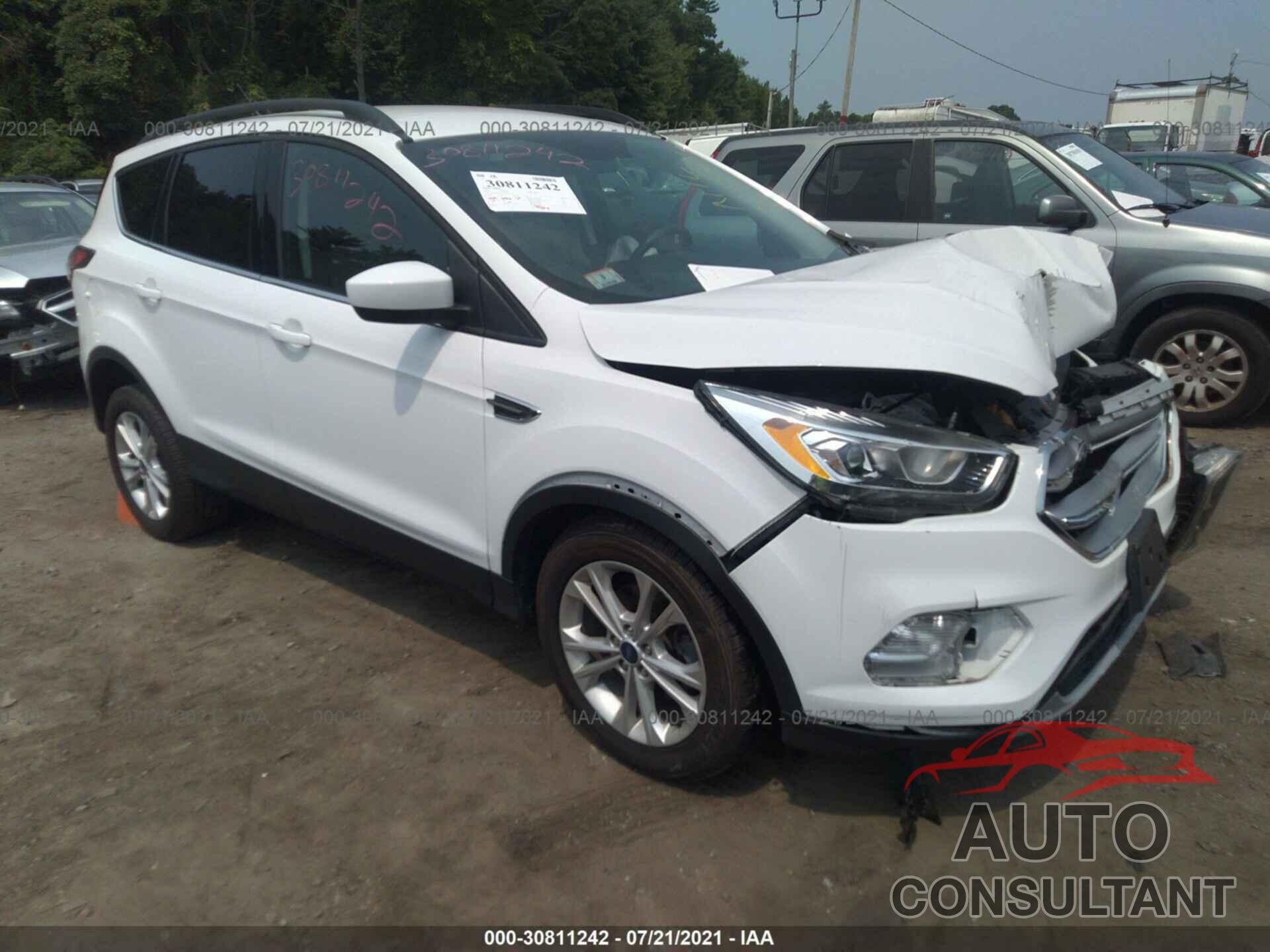 FORD ESCAPE 2017 - 1FMCU0GD3HUA69145