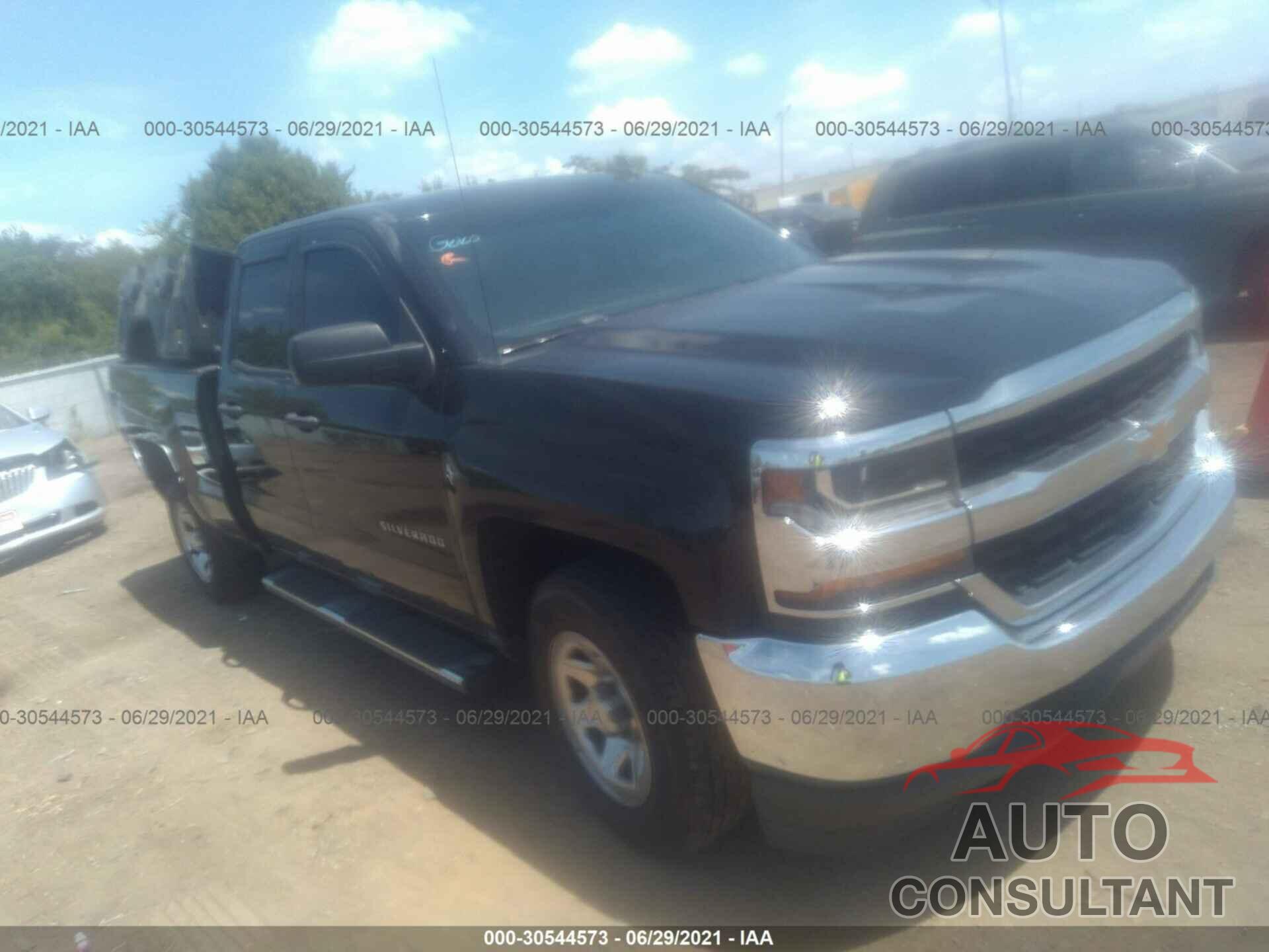CHEVROLET SILVERADO 1500 2017 - 1GCRCNEC2HZ254668