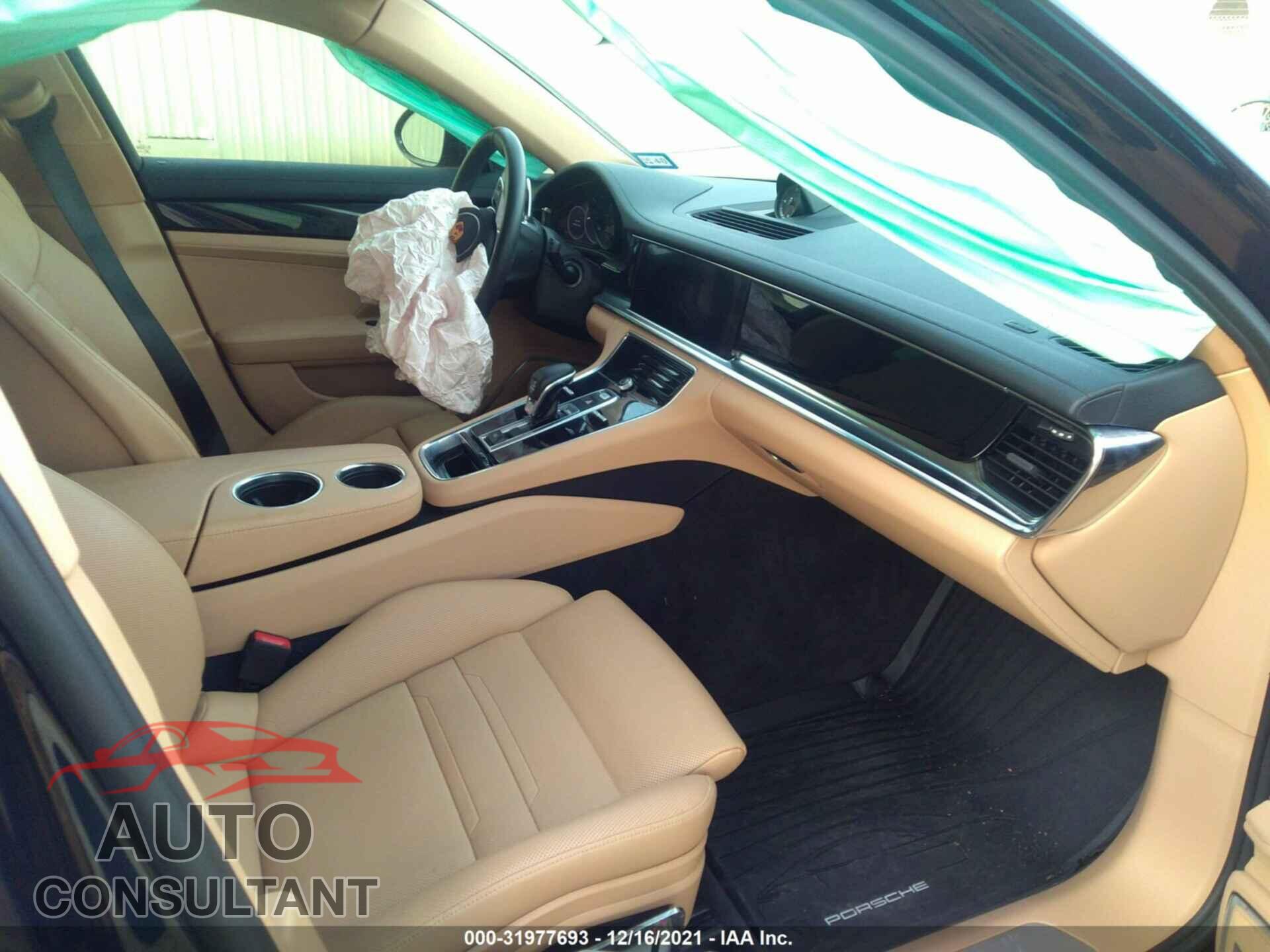 PORSCHE PANAMERA 2020 - WP0AA2A72LL103271