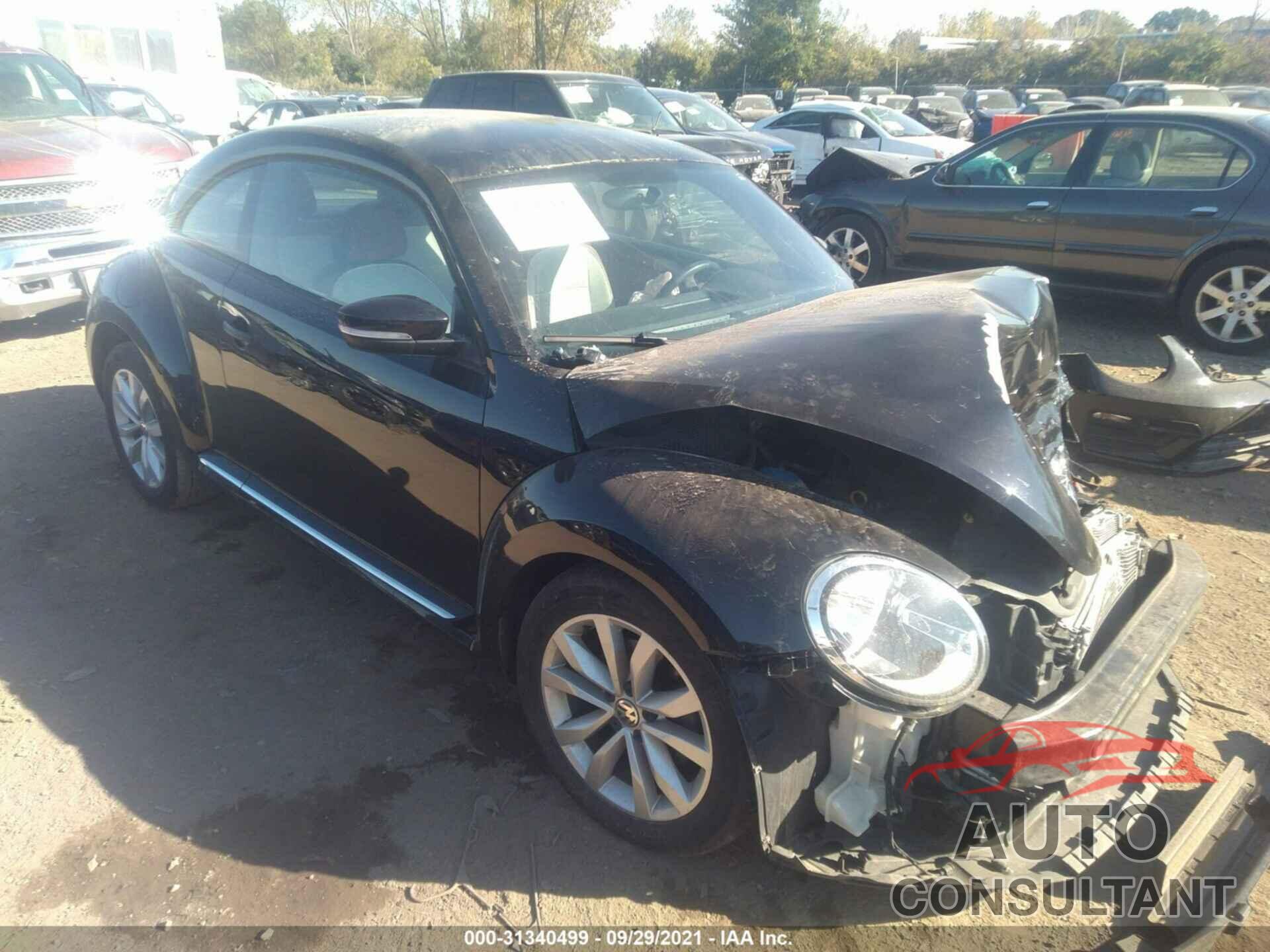 VOLKSWAGEN BEETLE 2017 - 3VWF17AT1HM622430