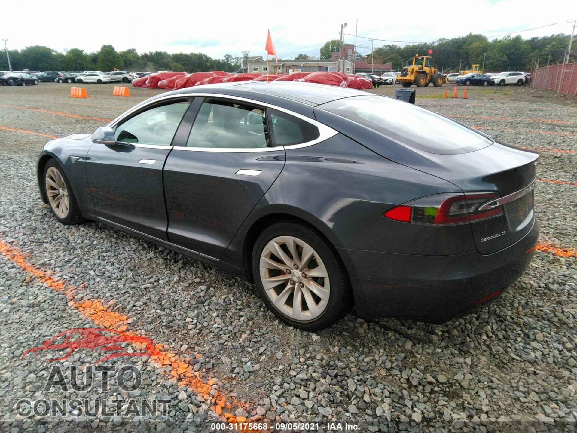 TESLA MODEL S 2016 - 5YJSA1E2XGF147542