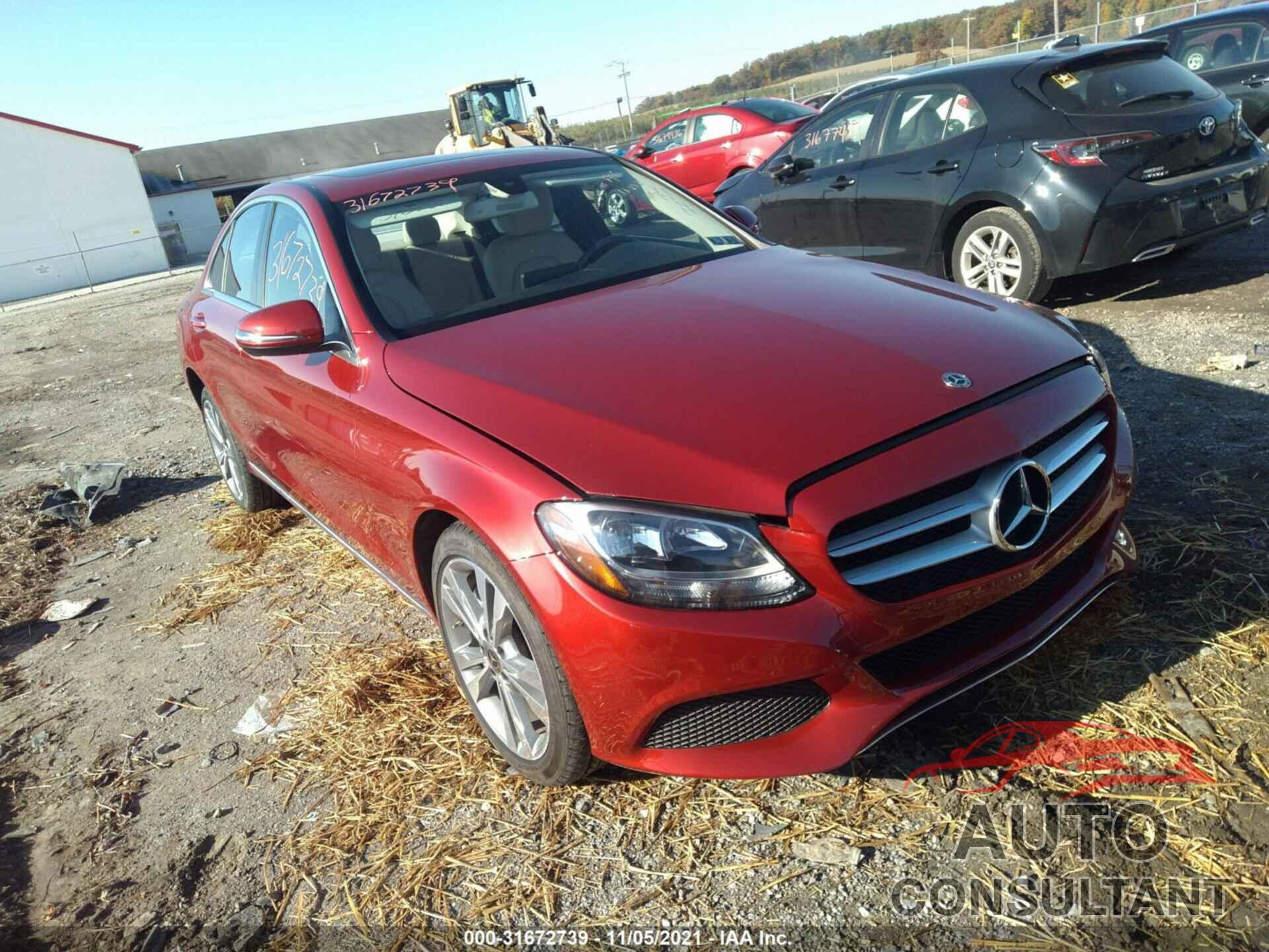 MERCEDES-BENZ C-CLASS 2018 - 55SWF4KB0JU280535