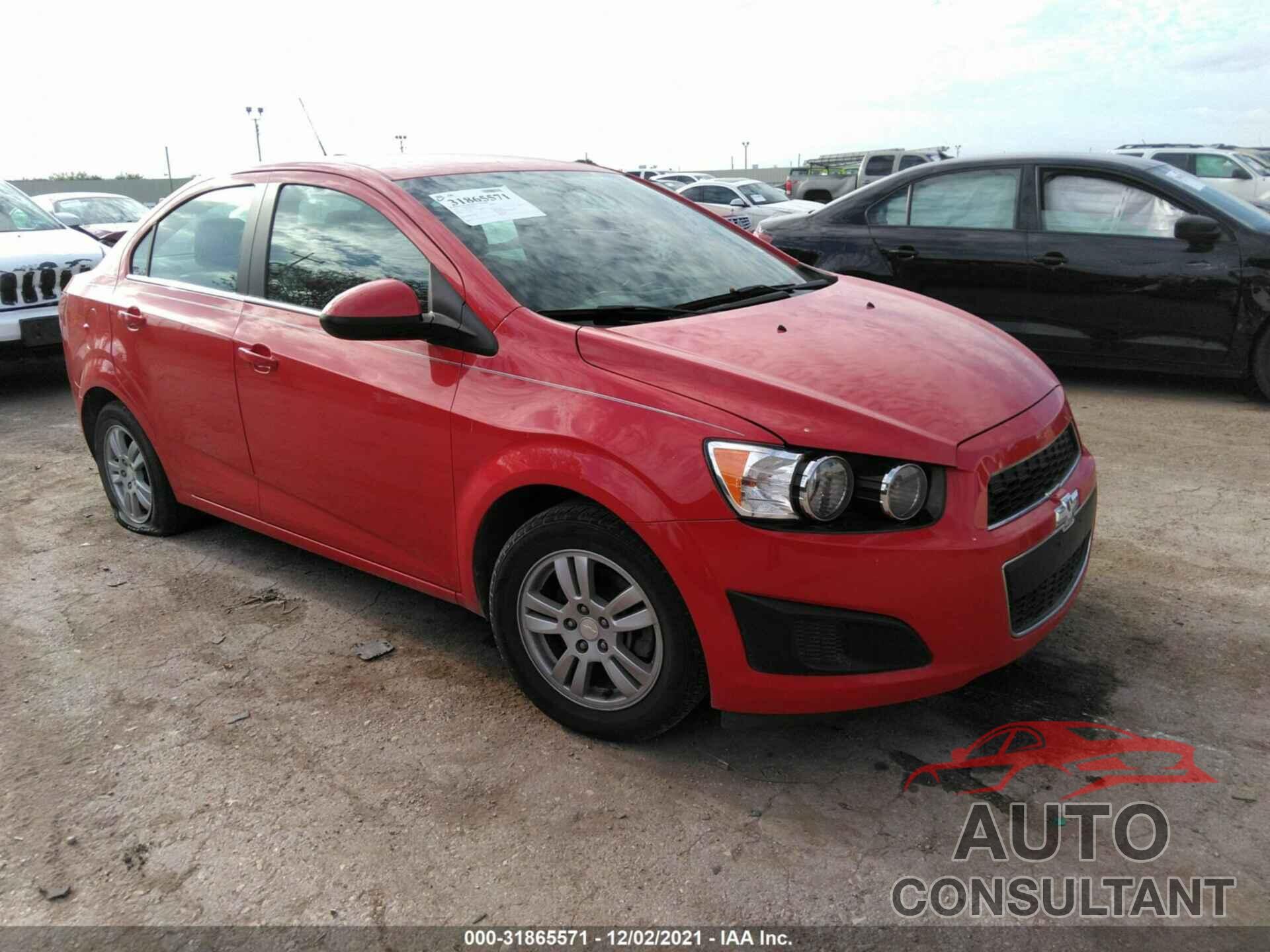 CHEVROLET SONIC 2016 - 1G1JC5SH7G4136830