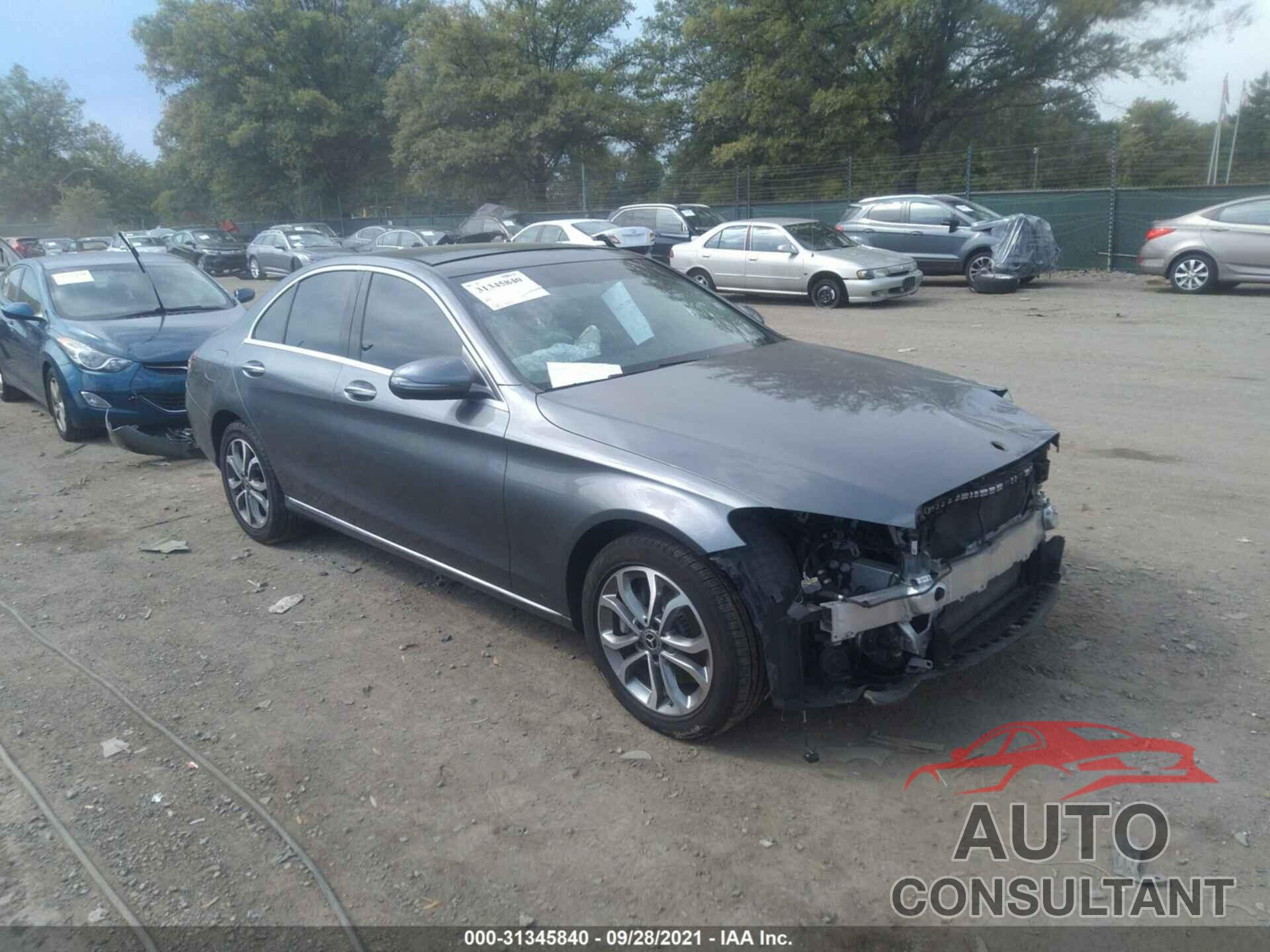 MERCEDES-BENZ C-CLASS 2017 - 55SWF4KB3HU211686