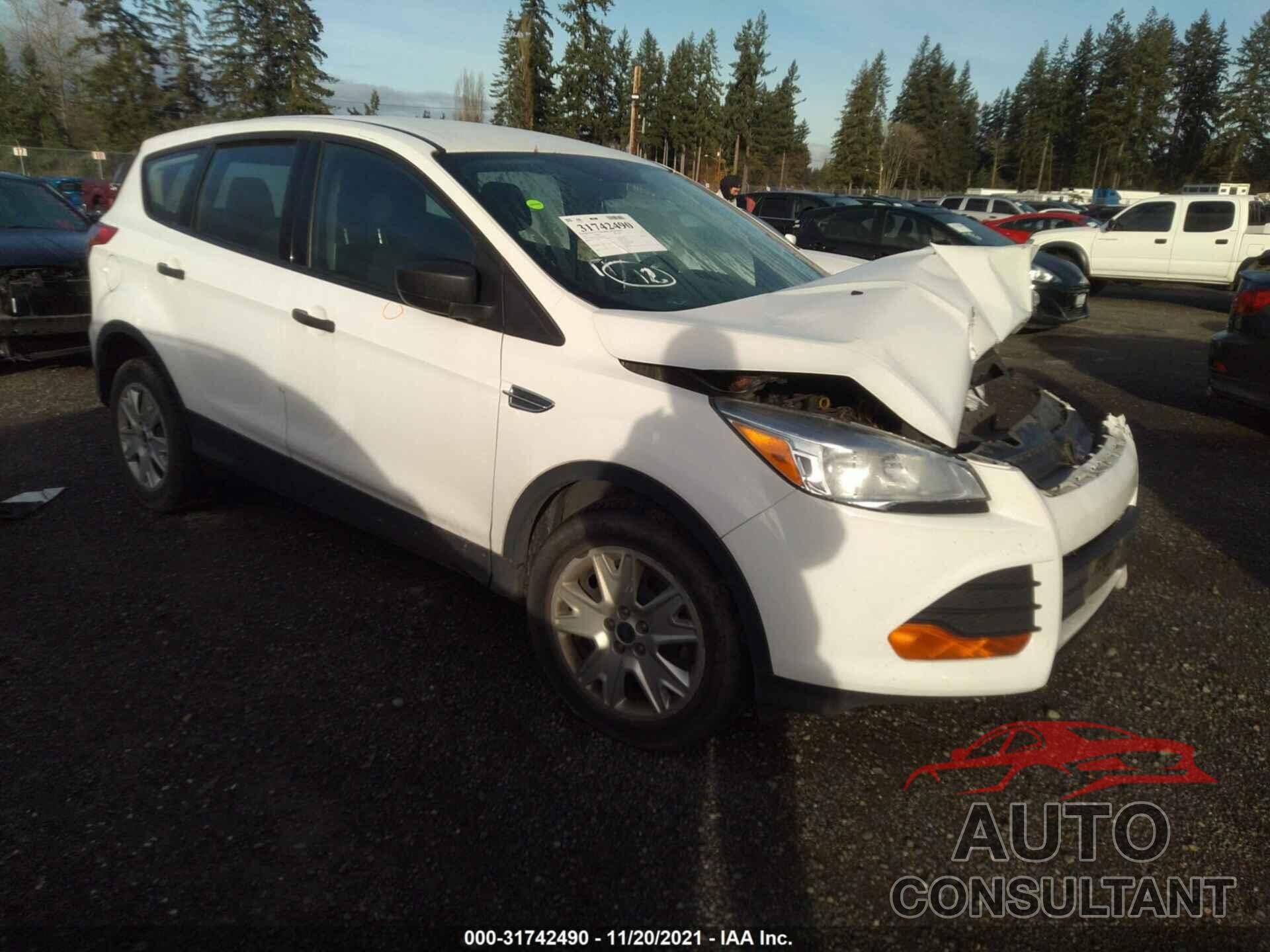 FORD ESCAPE 2016 - 1FMCU0F76GUC12468