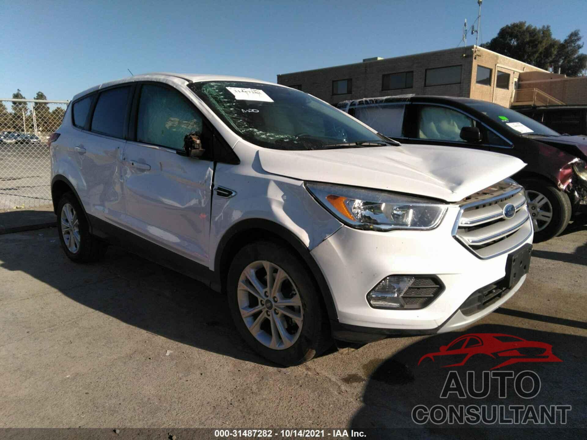 FORD ESCAPE 2019 - 1FMCU0GD0KUC55376