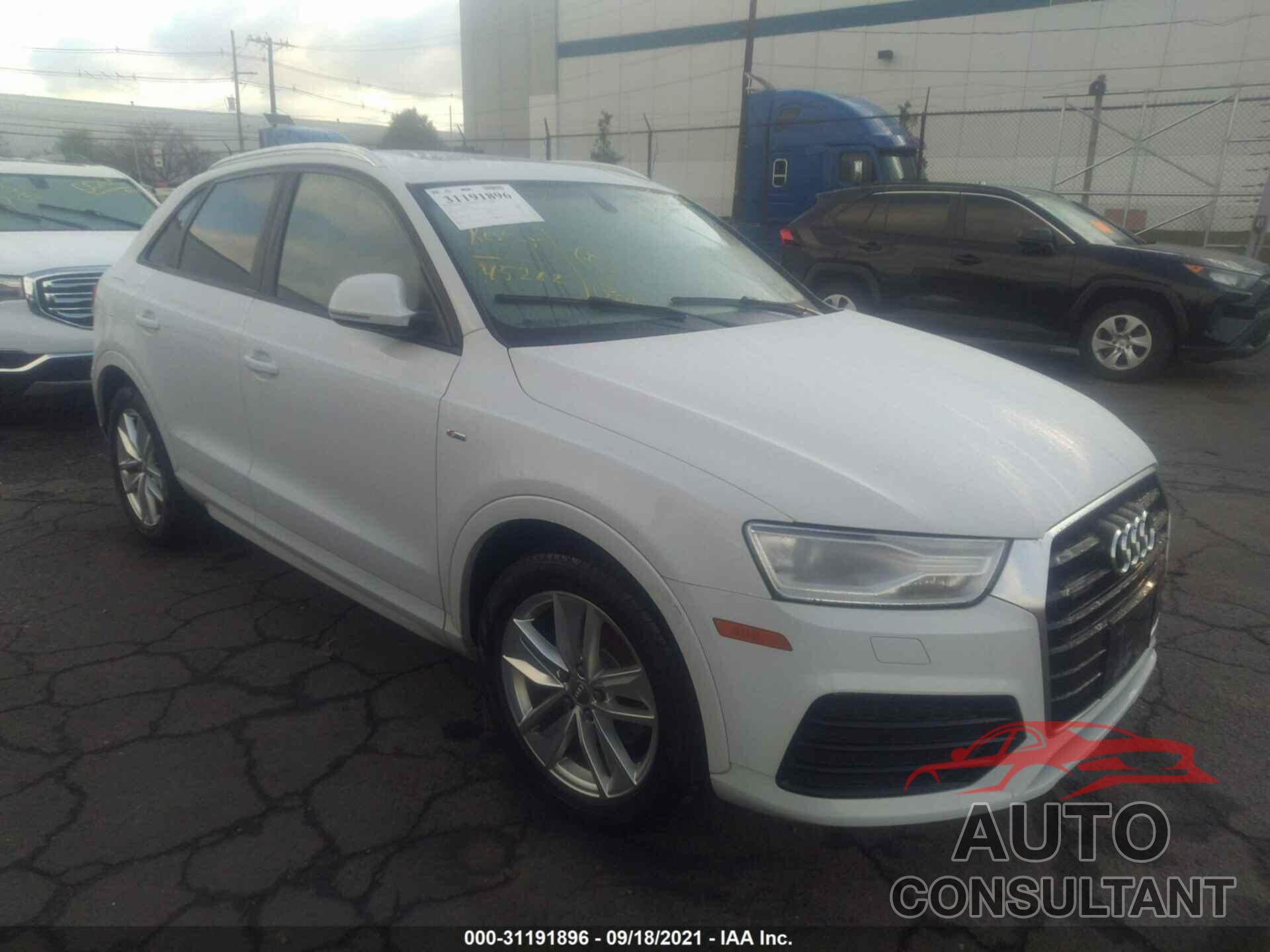 AUDI Q3 2018 - WA1ECCFS1JR017503