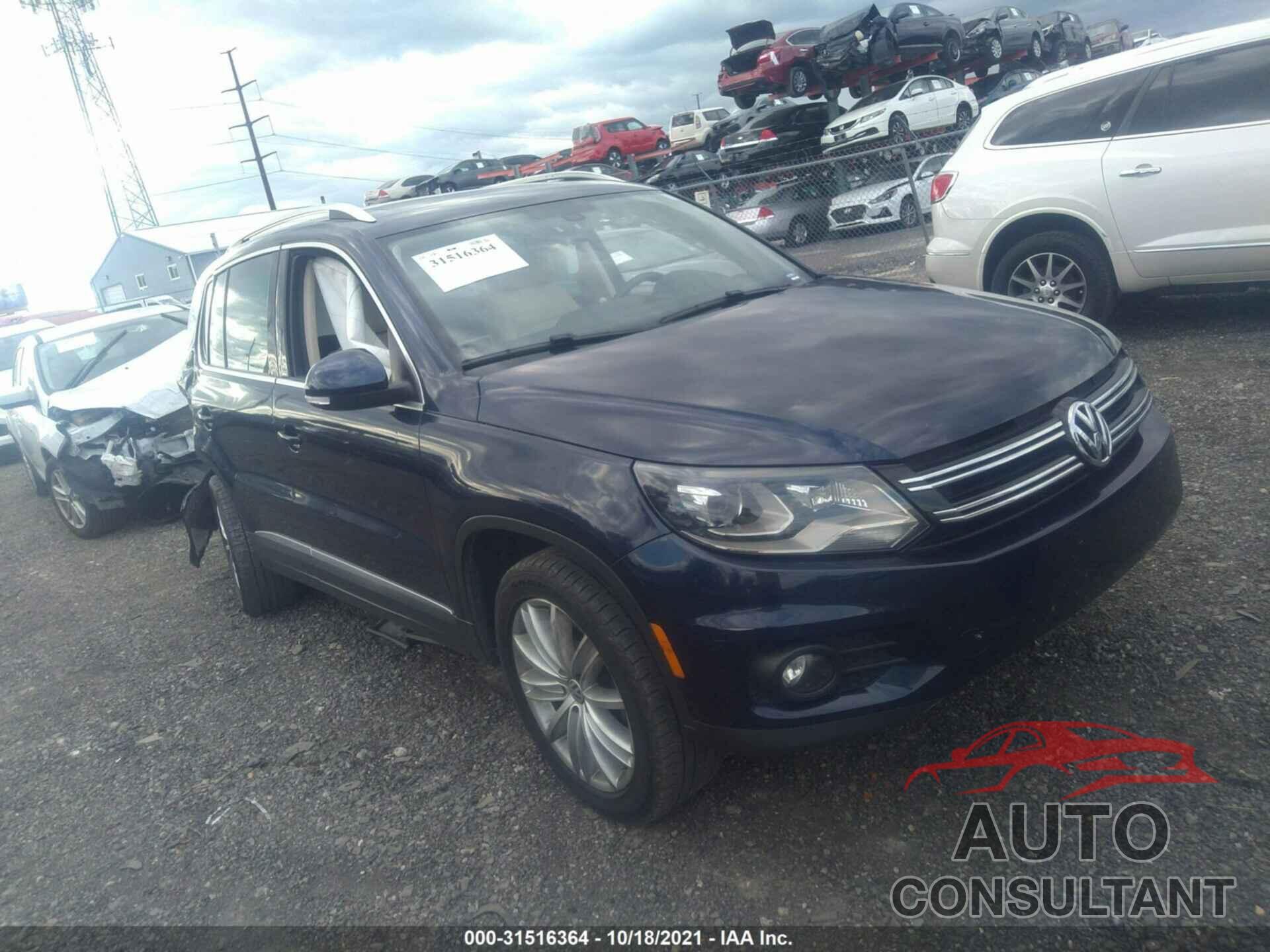 VOLKSWAGEN TIGUAN 2016 - WVGBV7AX9GW605099