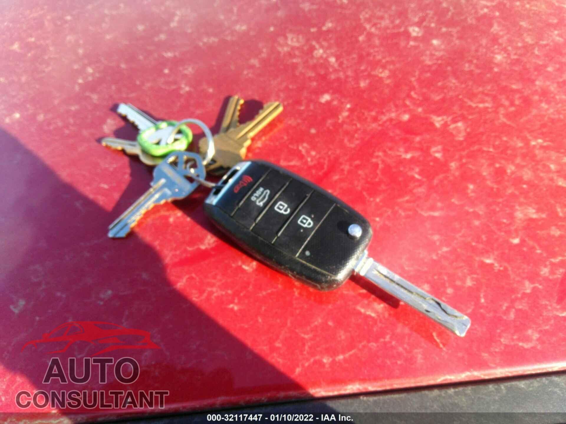 KIA RIO 2017 - KNADM4A30H6121302