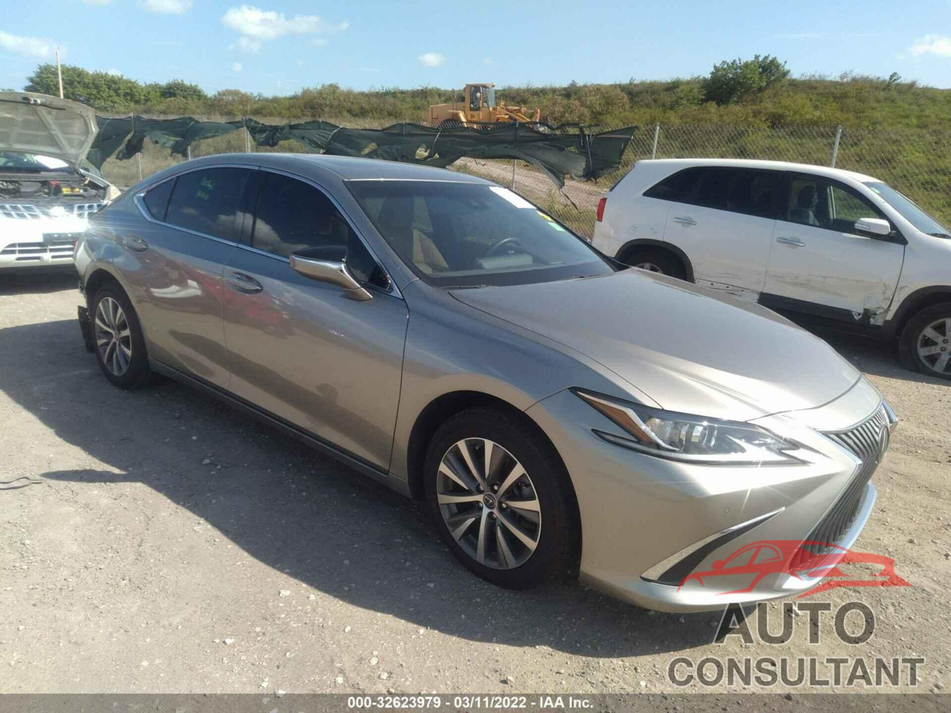 LEXUS ES 2021 - 58ADZ1B11MU097425