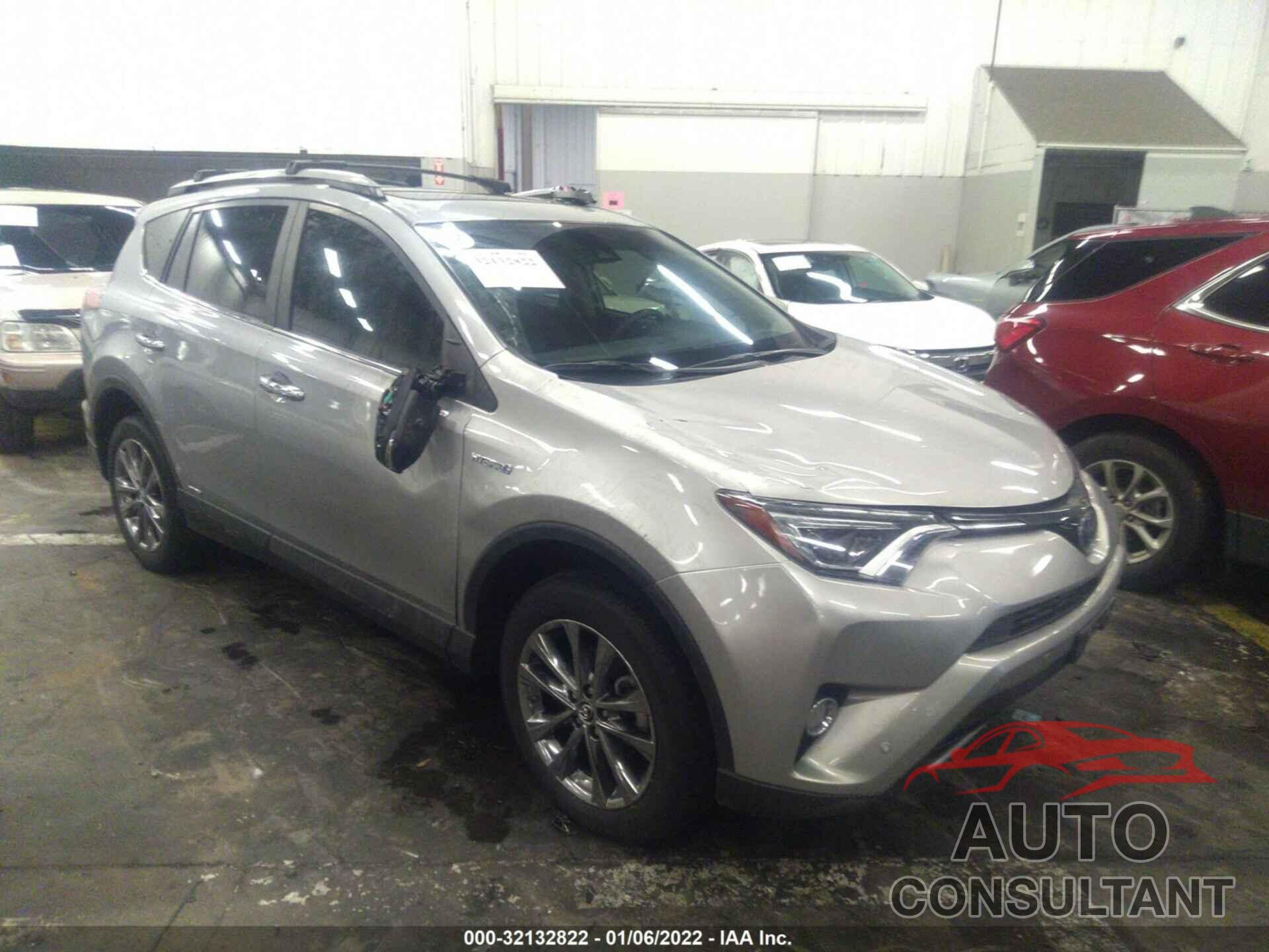 TOYOTA RAV4 2018 - 5TFEW5F14GX205713