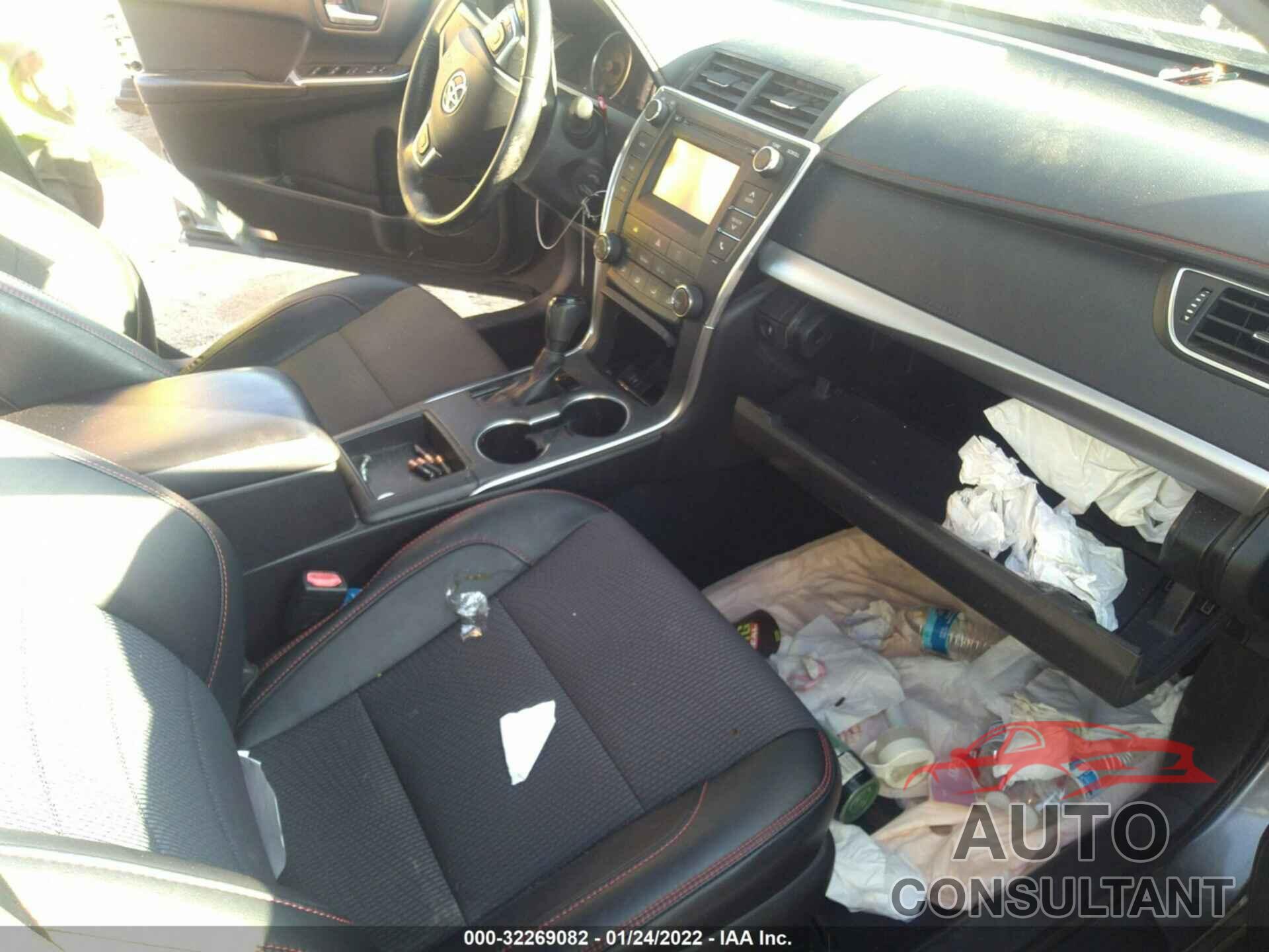 TOYOTA CAMRY 2016 - 4T1BF1FK3GU198013
