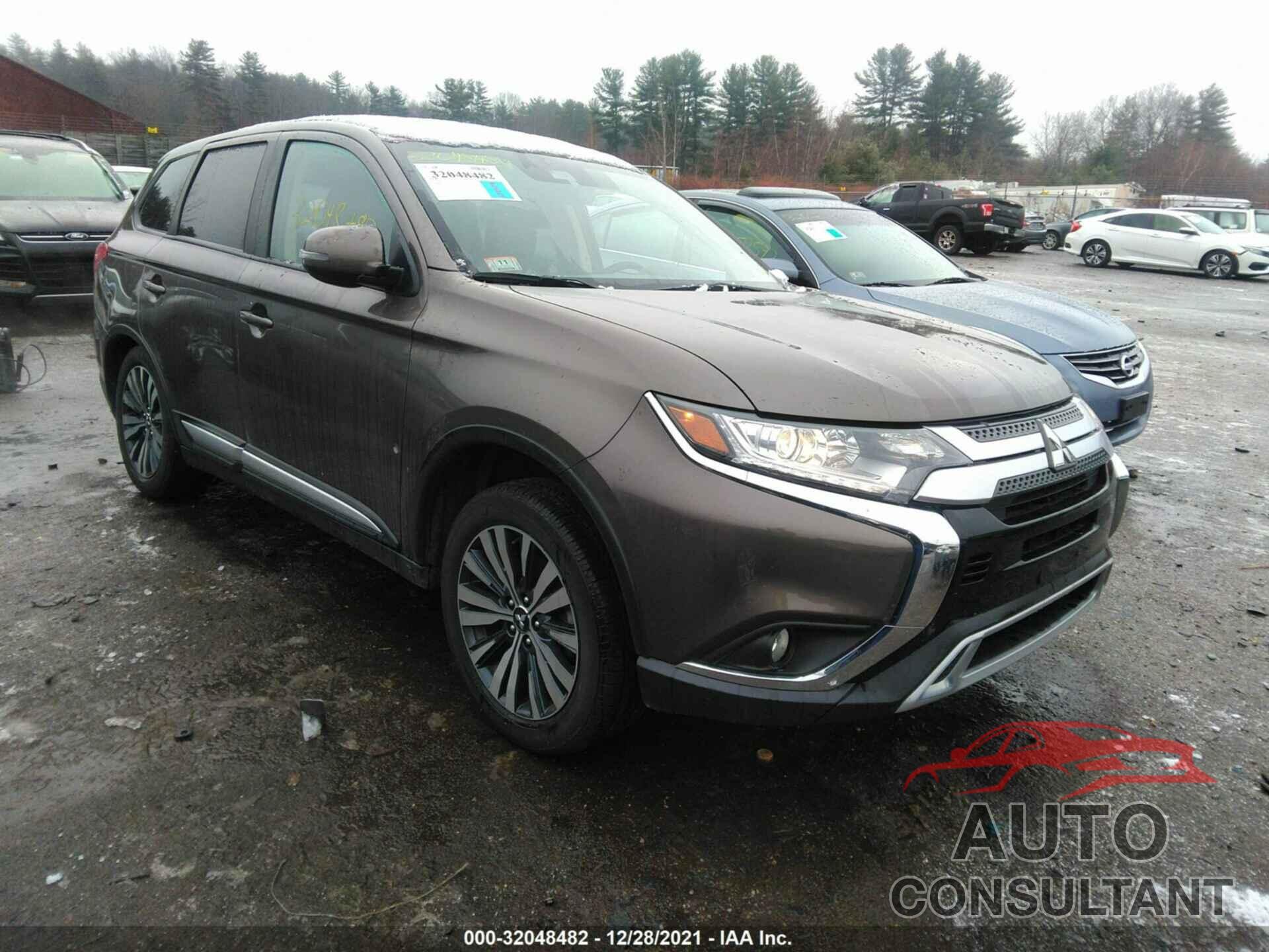 MITSUBISHI OUTLANDER 2020 - JA4AZ3A38LZ009916