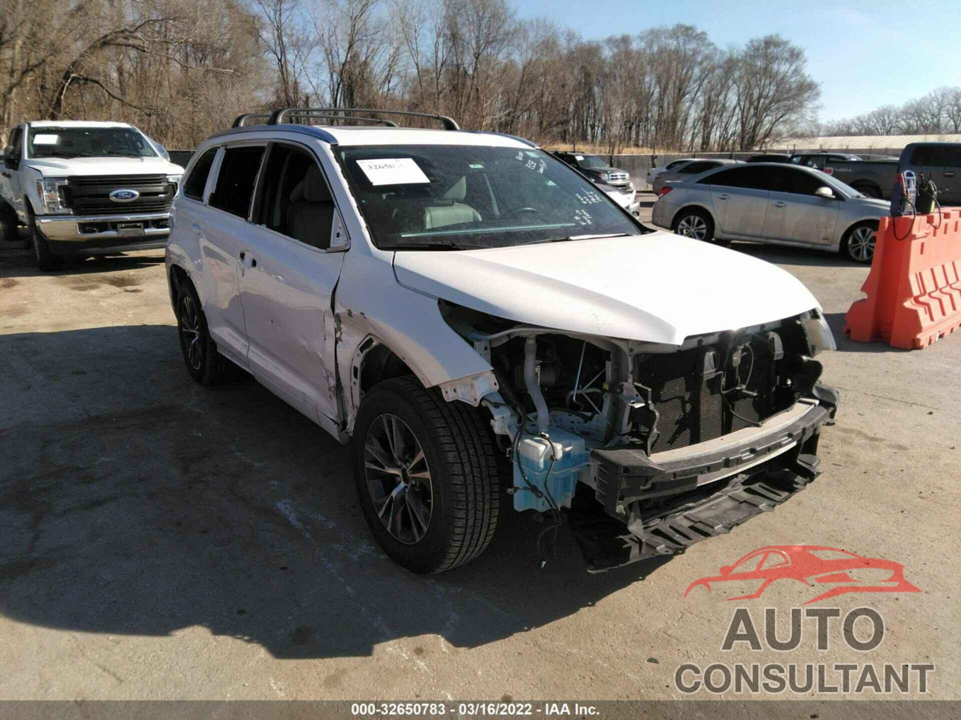 TOYOTA HIGHLANDER 2016 - 5TDJKRFH2GS243462