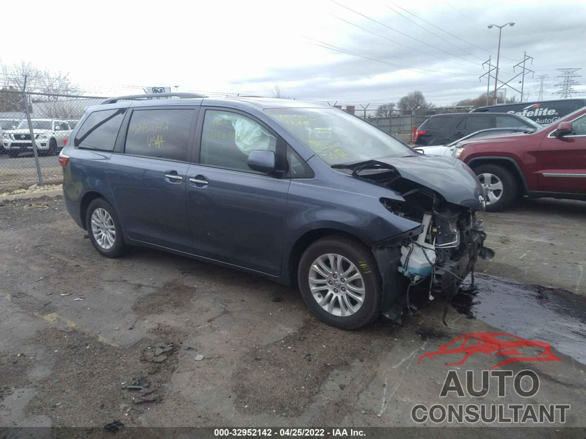 TOYOTA SIENNA 2017 - 5TDYZ3DC5HS799782